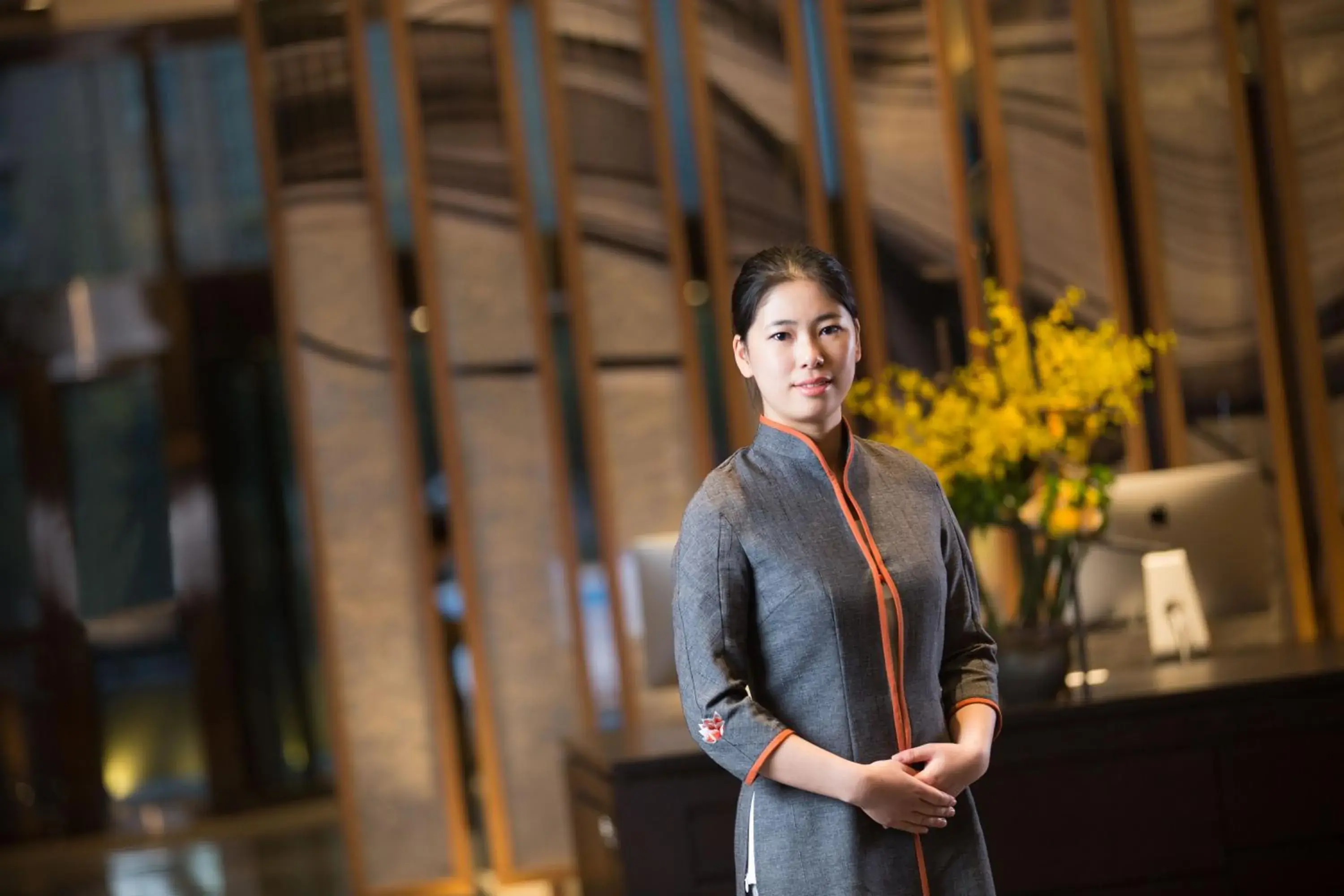 Lobby or reception in Cheery Dragon Canal Hotel Hangzhou - Intangible Cultural Heritage Hotel Lobby or reception in Cheery Dragon Canal Hotel Hangzhou - Intangible Cultural Heritage Hotel