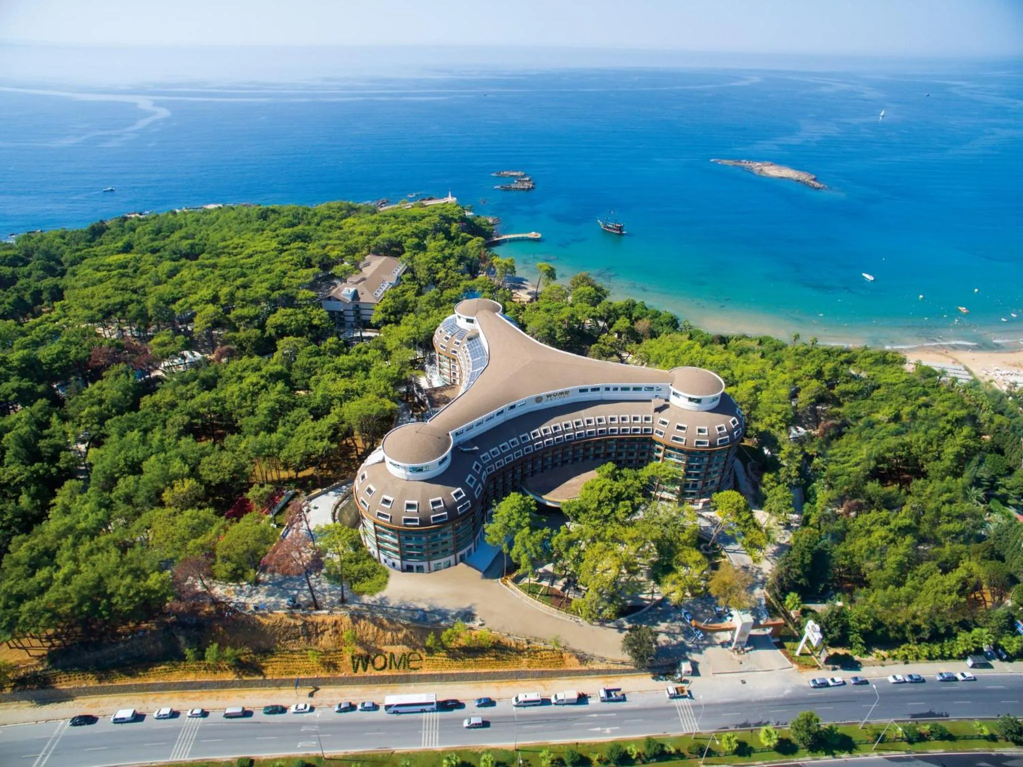 Wome Deluxe Hotel - Halal All Inclusive
