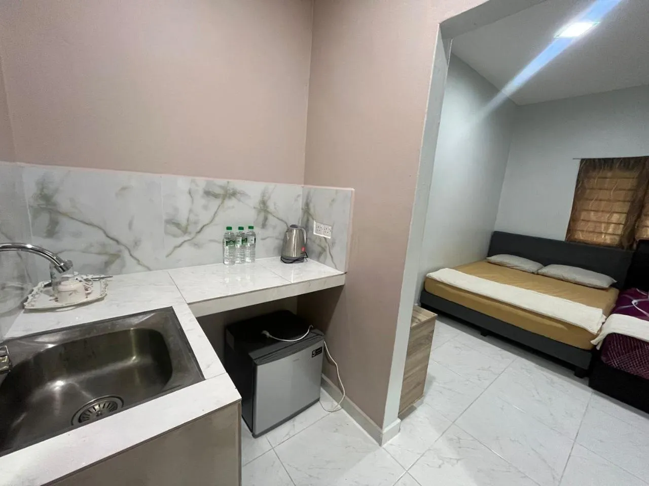 Bedroom, Bed in OYO 91220 D Inai Roomstay