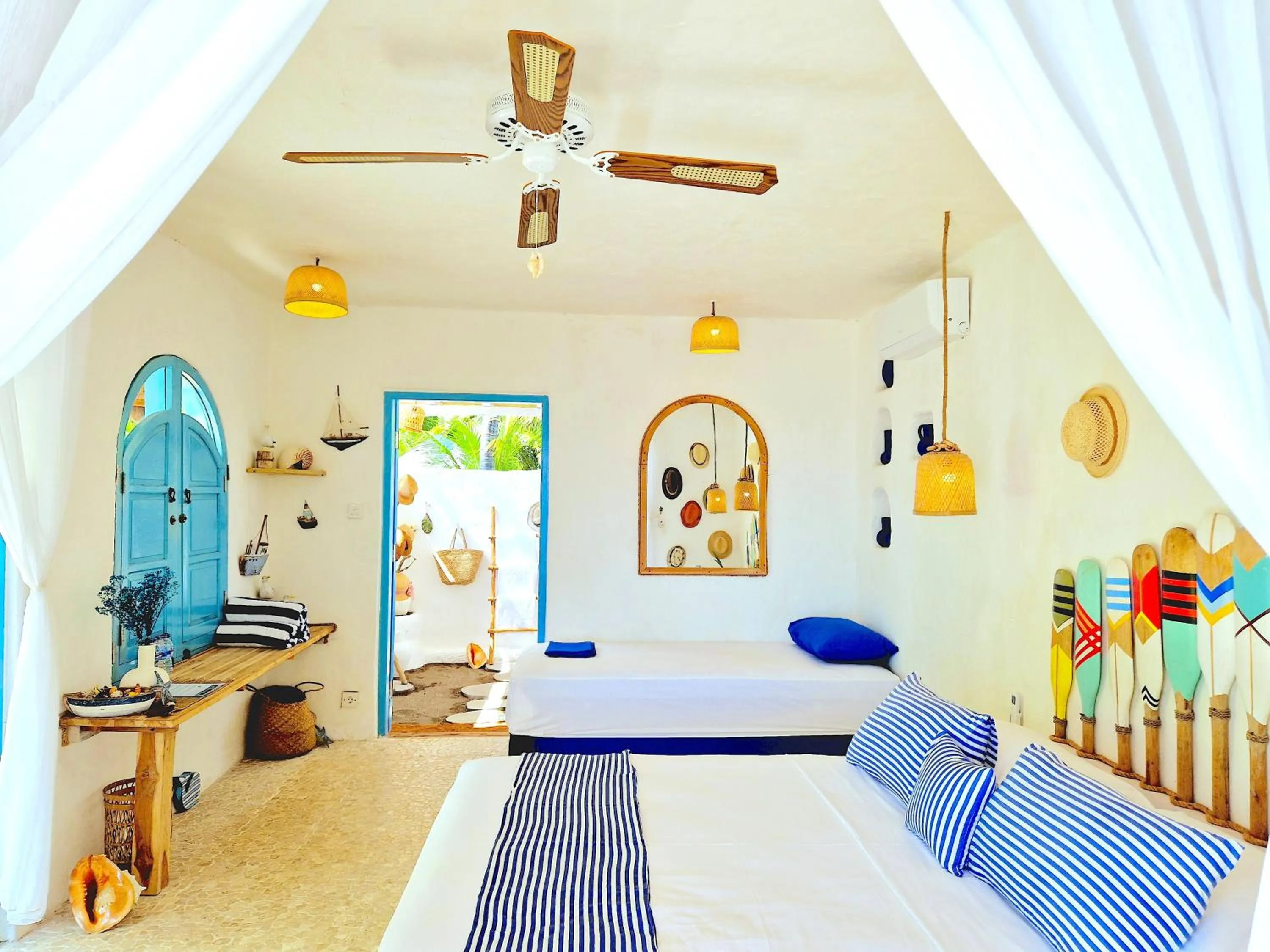 Bedroom, Bed in Coconut Garden Beach Resort