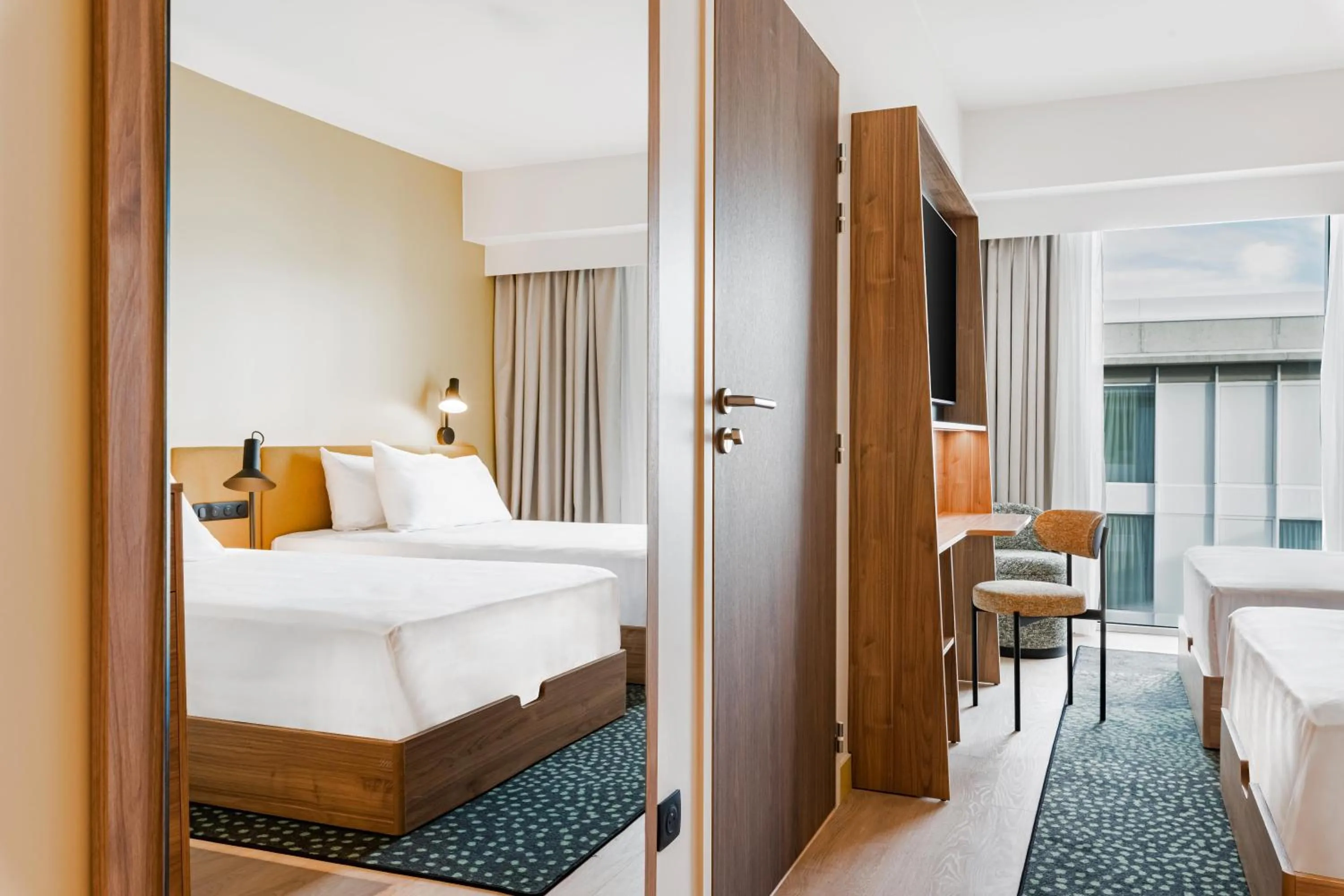 Bed in Hampton by Hilton Bordeaux Merignac Airport