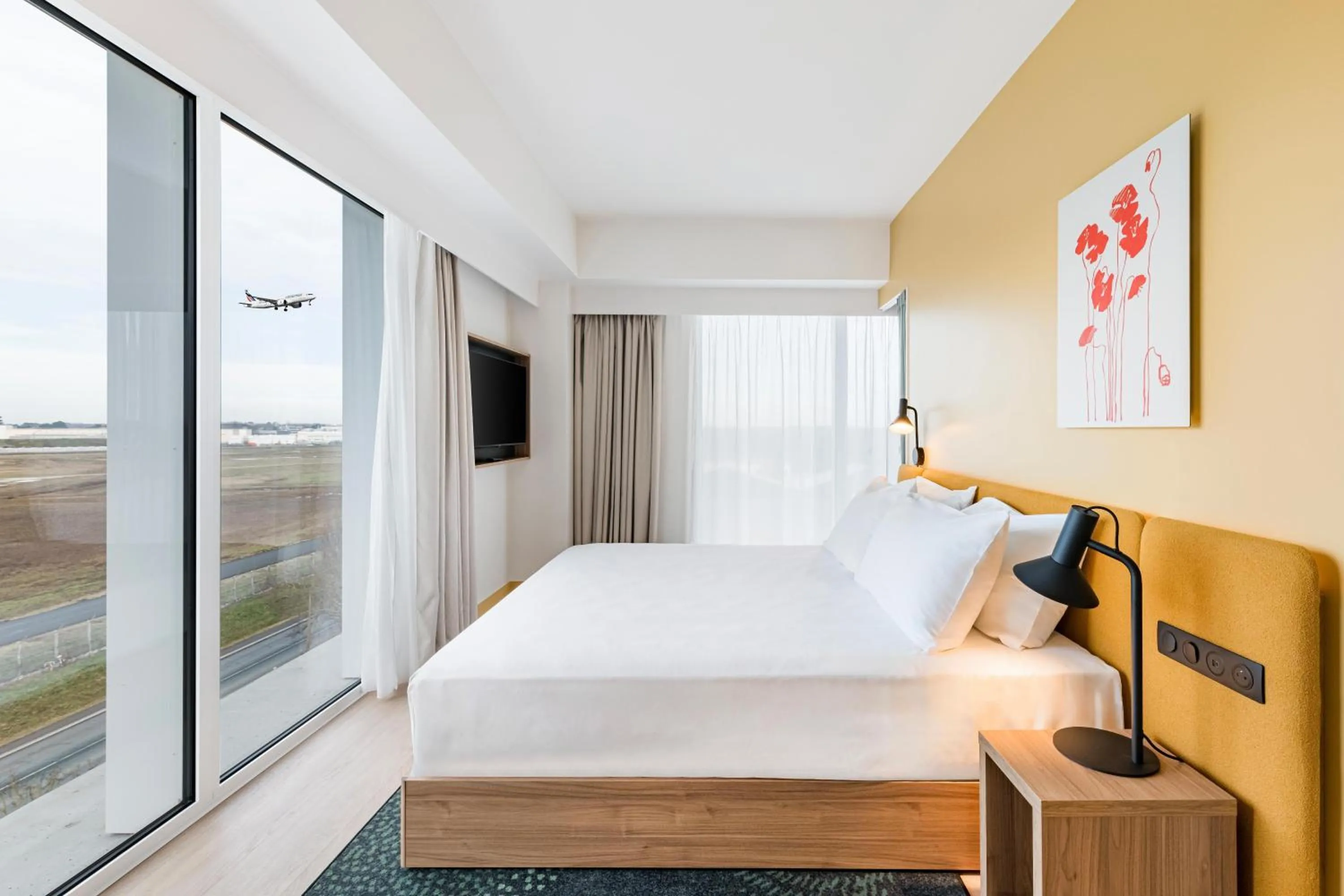 Bed in Hampton by Hilton Bordeaux Merignac Airport