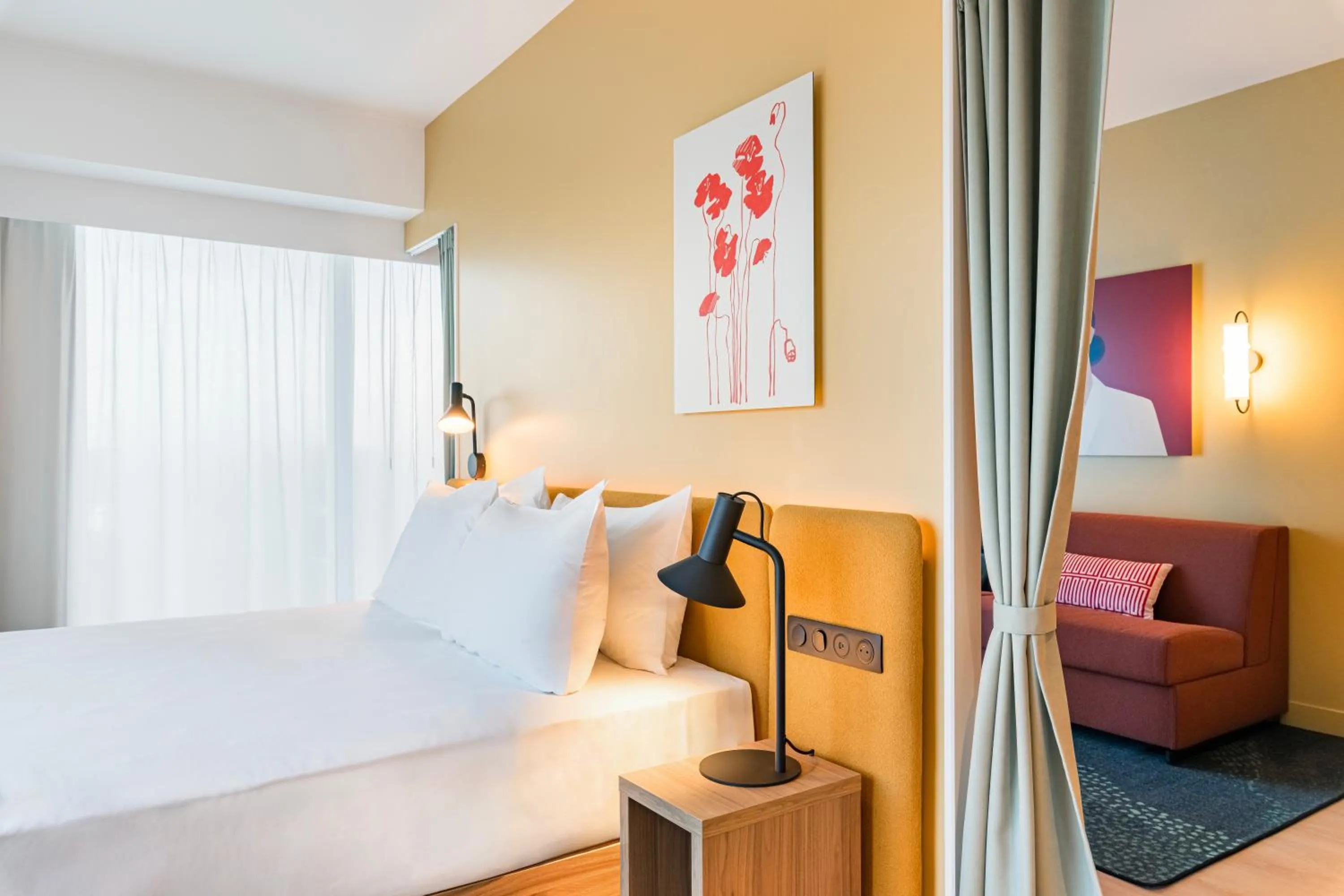 Bed in Hampton by Hilton Bordeaux Merignac Airport