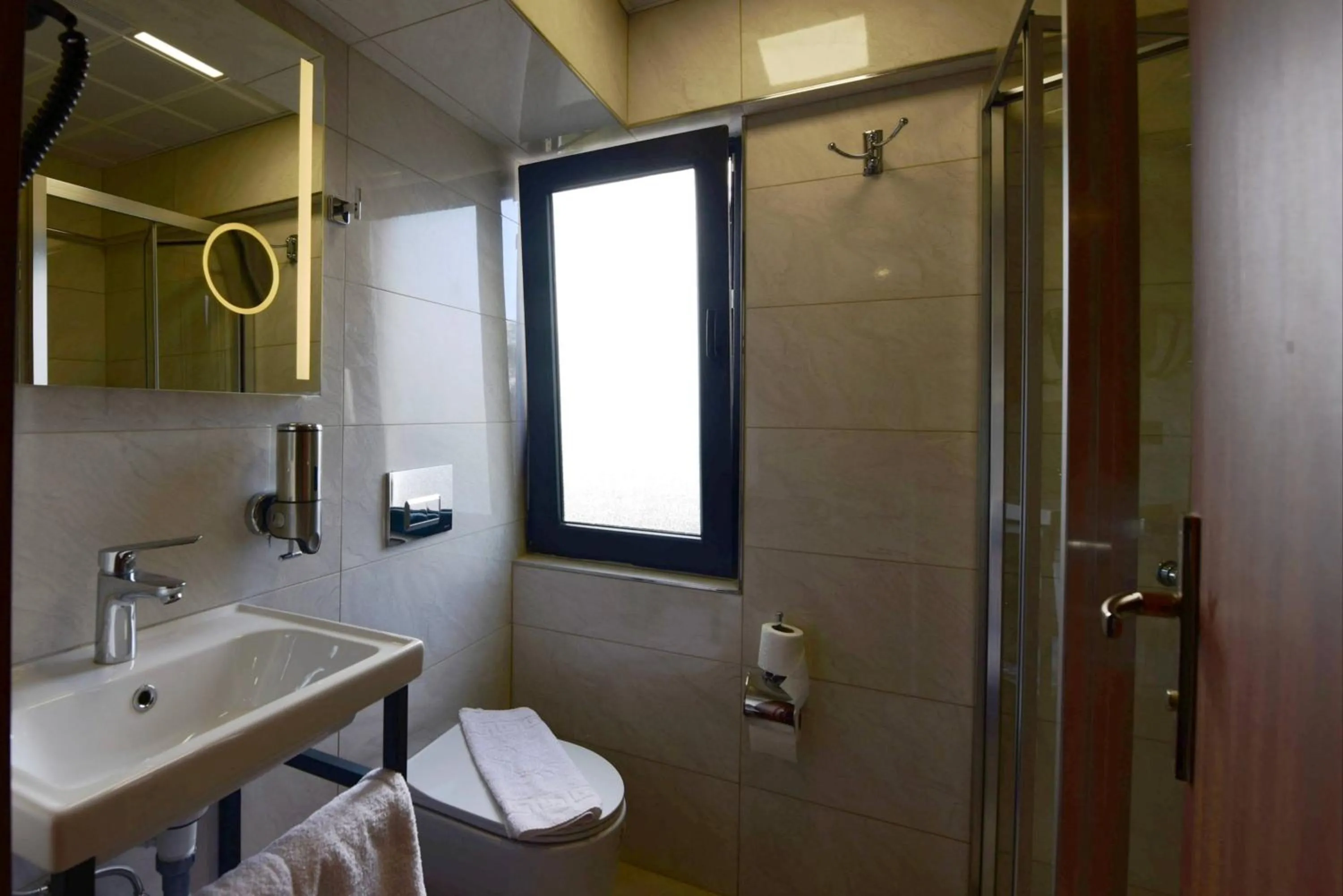 Bathroom in Hotel Öncü