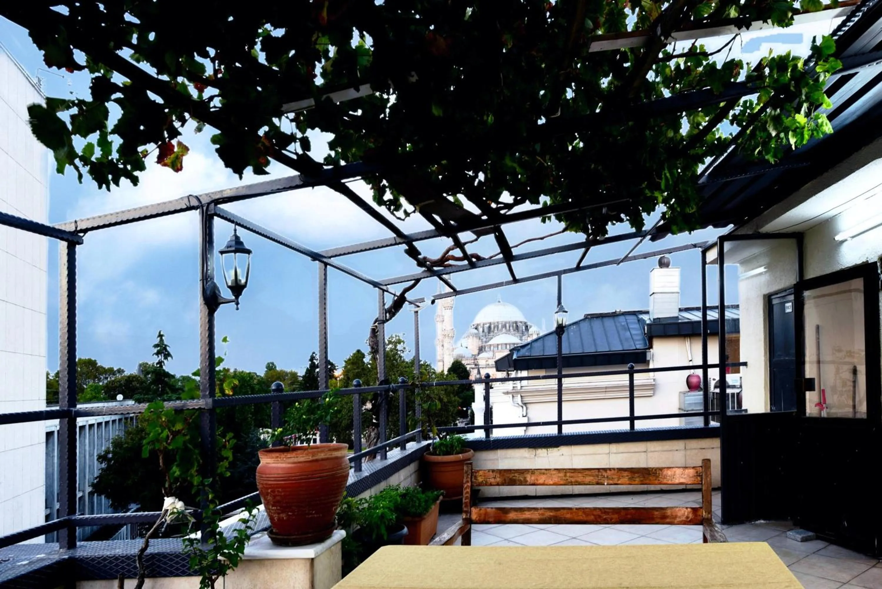 Balcony/Terrace in Hotel Öncü