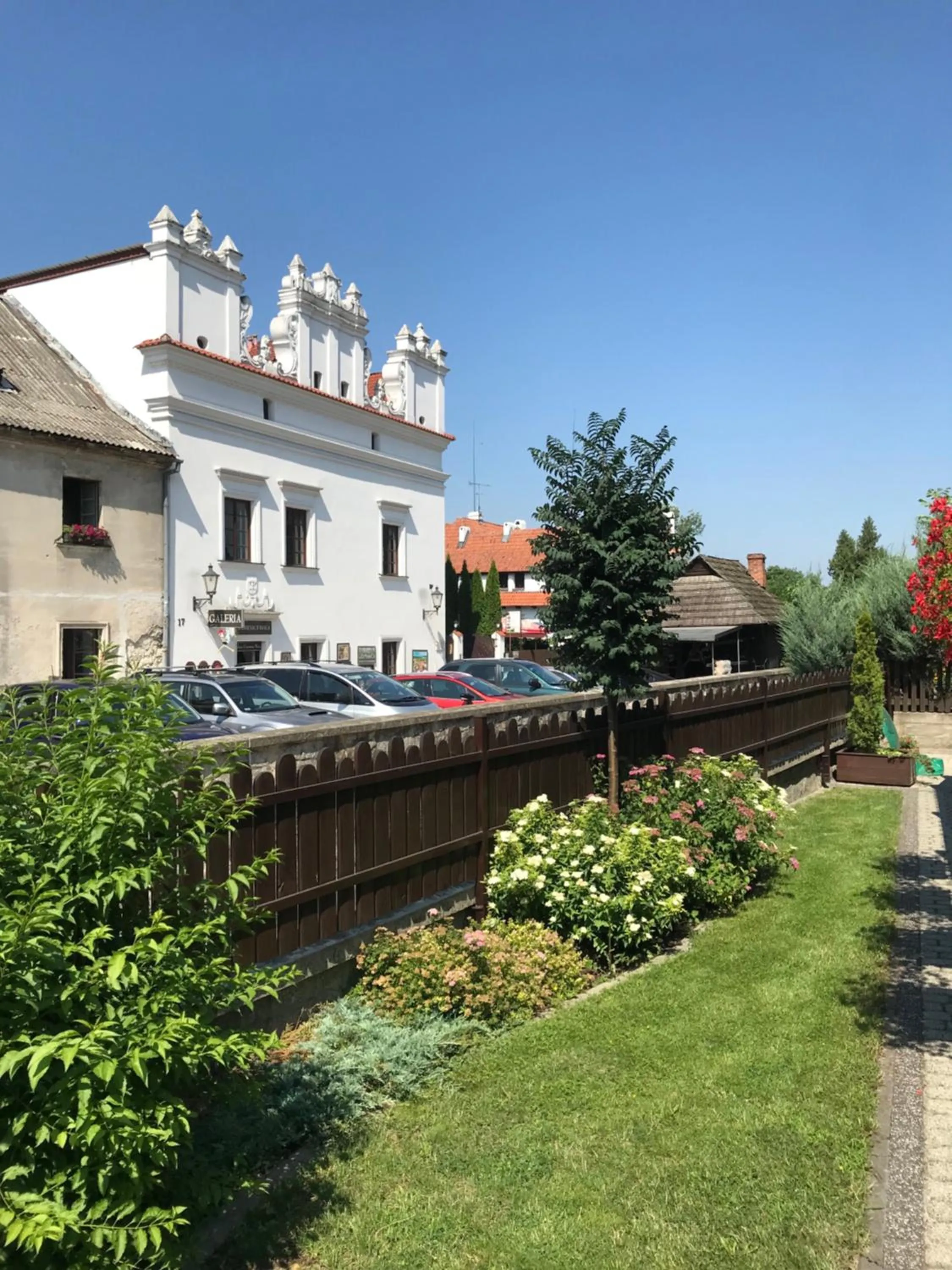 APARTAMENTY TUŹNIKOWIE