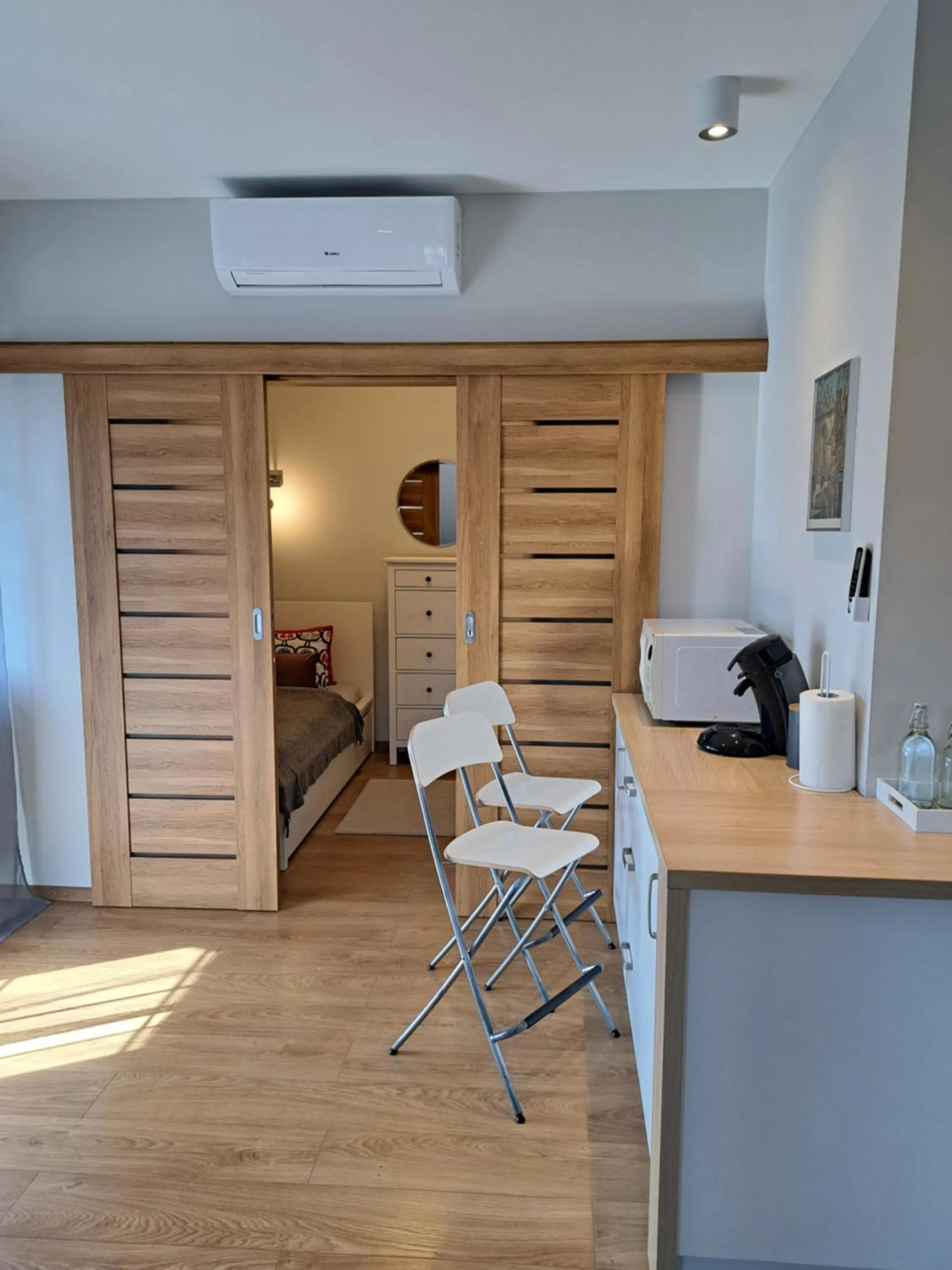 Bed in APARTAMENTY TUŹNIKOWIE