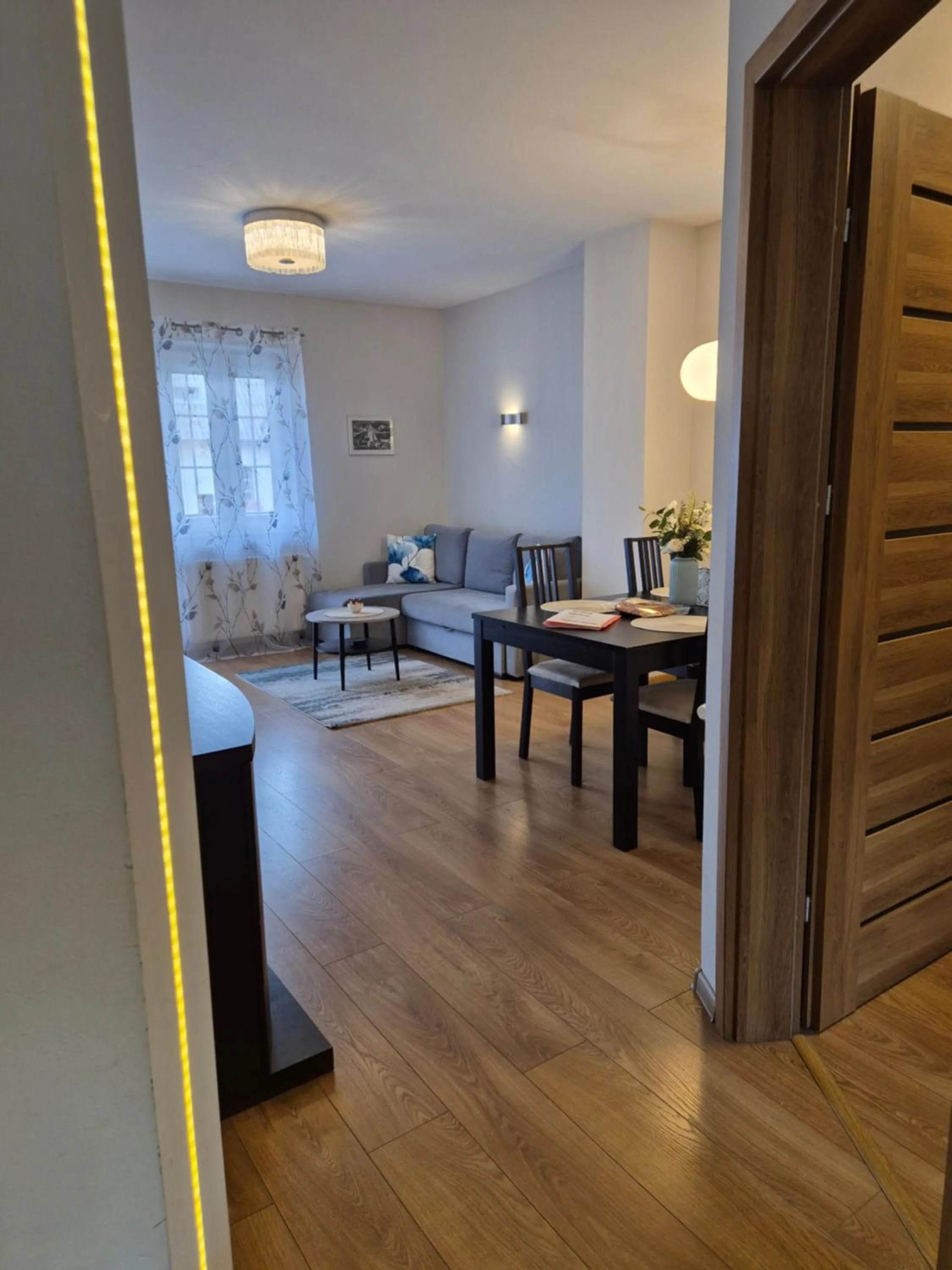 APARTAMENTY TUŹNIKOWIE
