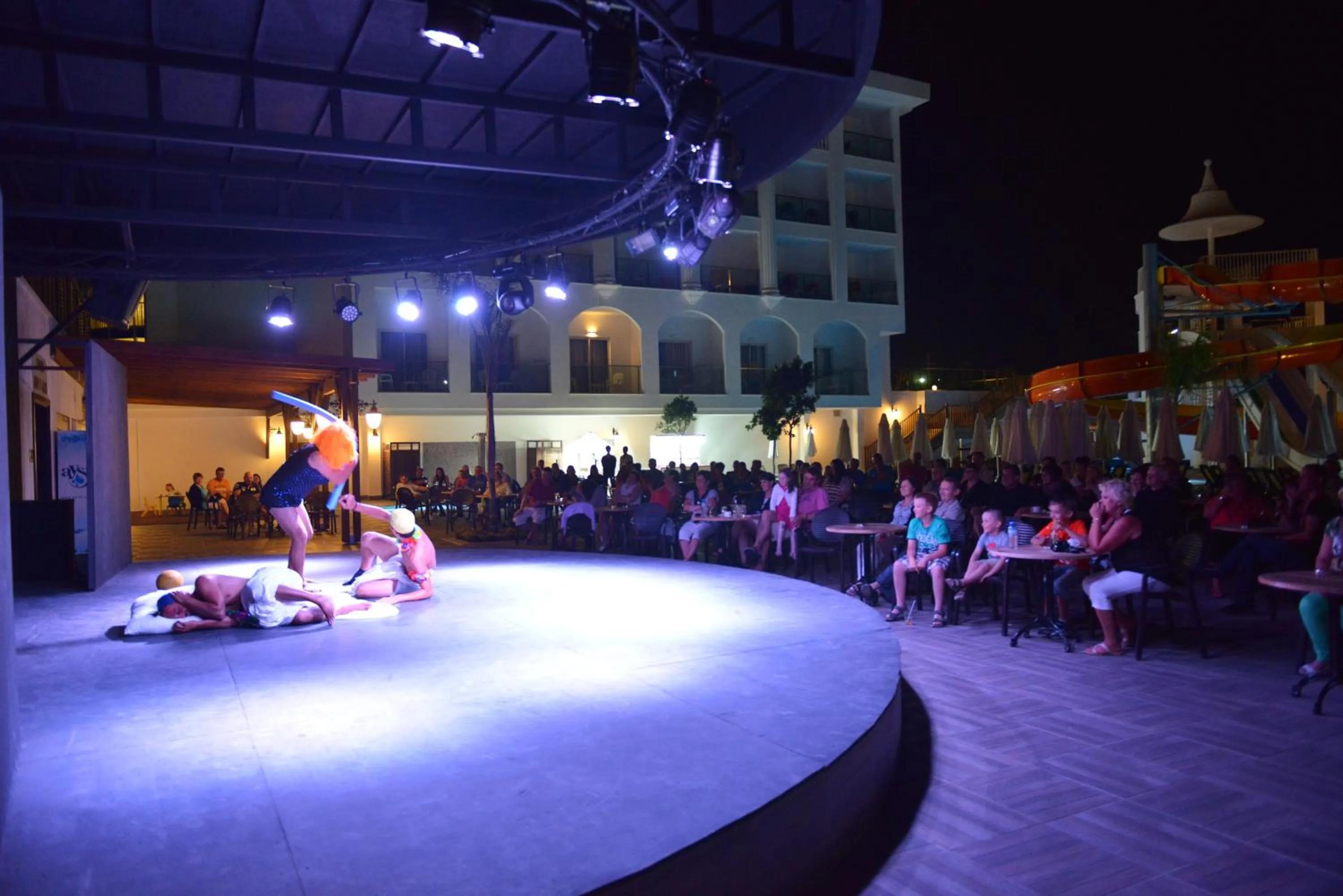 Night in Side Crown Serenity Ultra All Inclusive