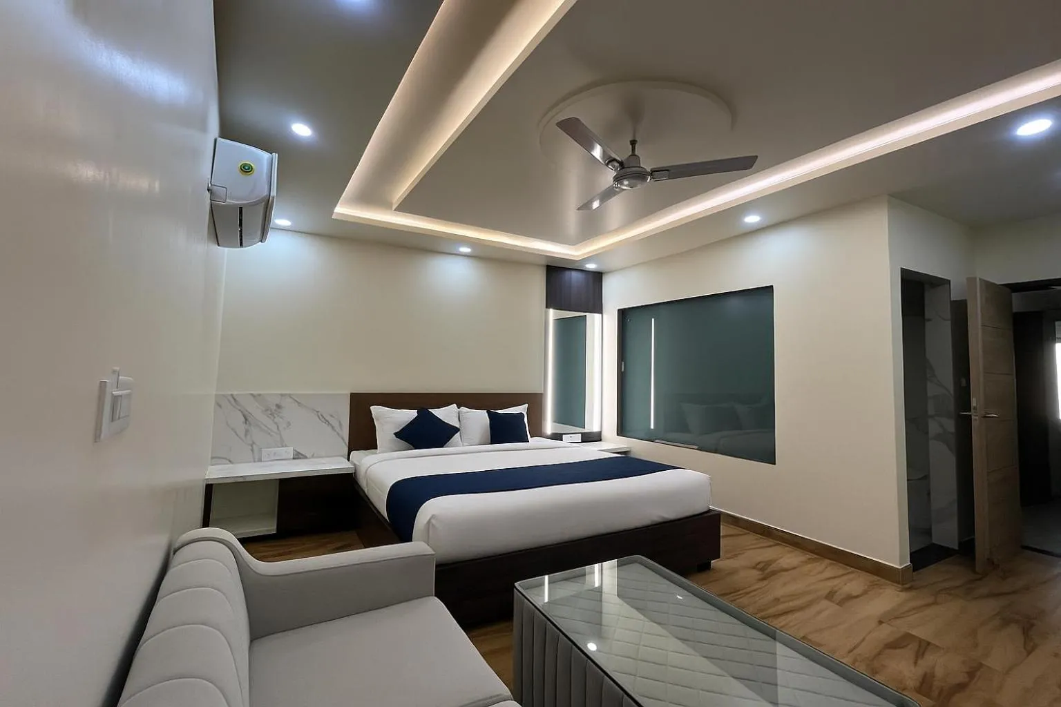 Manglam Inn