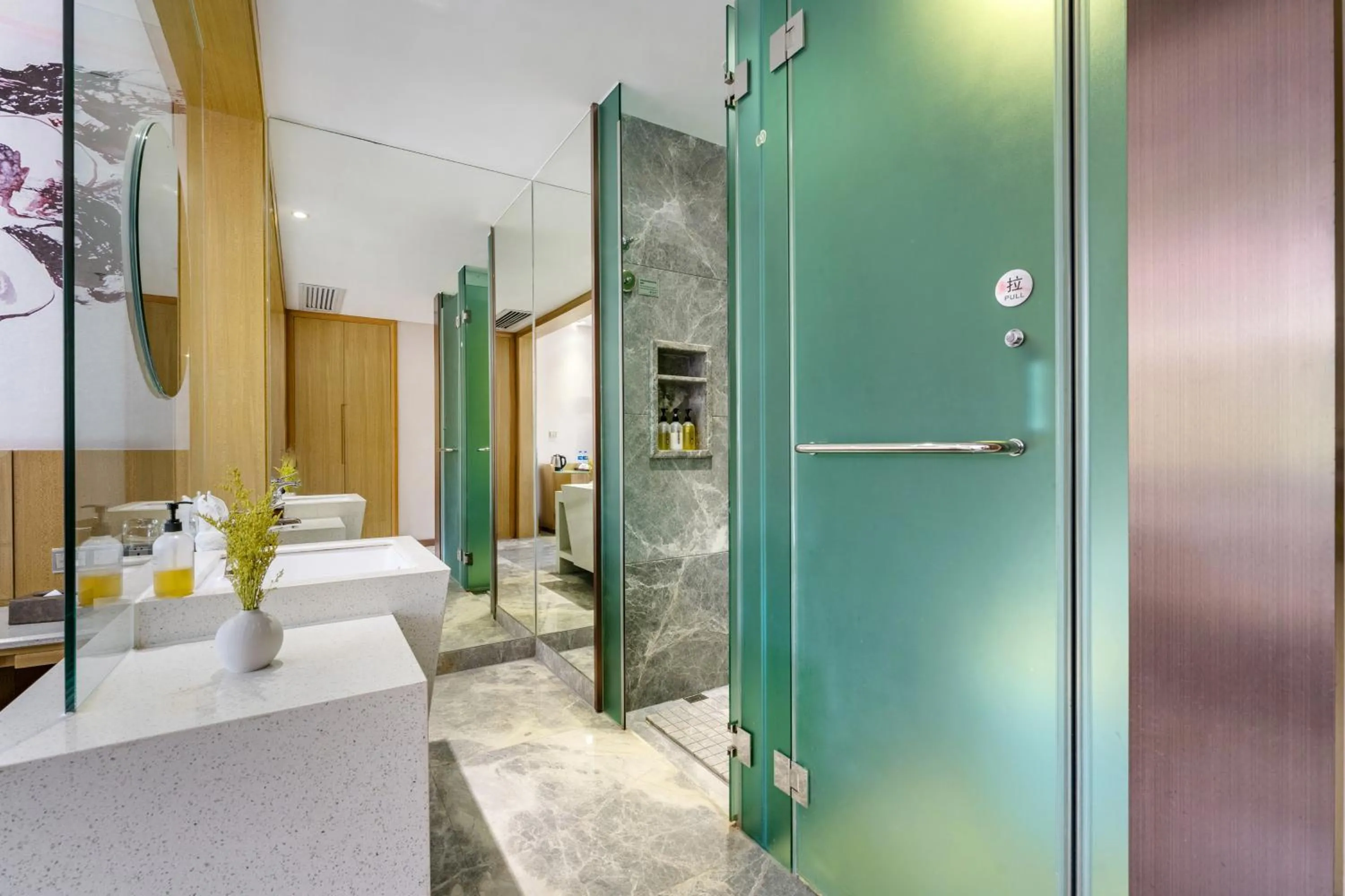 Shower in 柏高酒店顺德北滘文化公园店 Paco Hotel Shunde Beijiao Midea Group Headquarters store