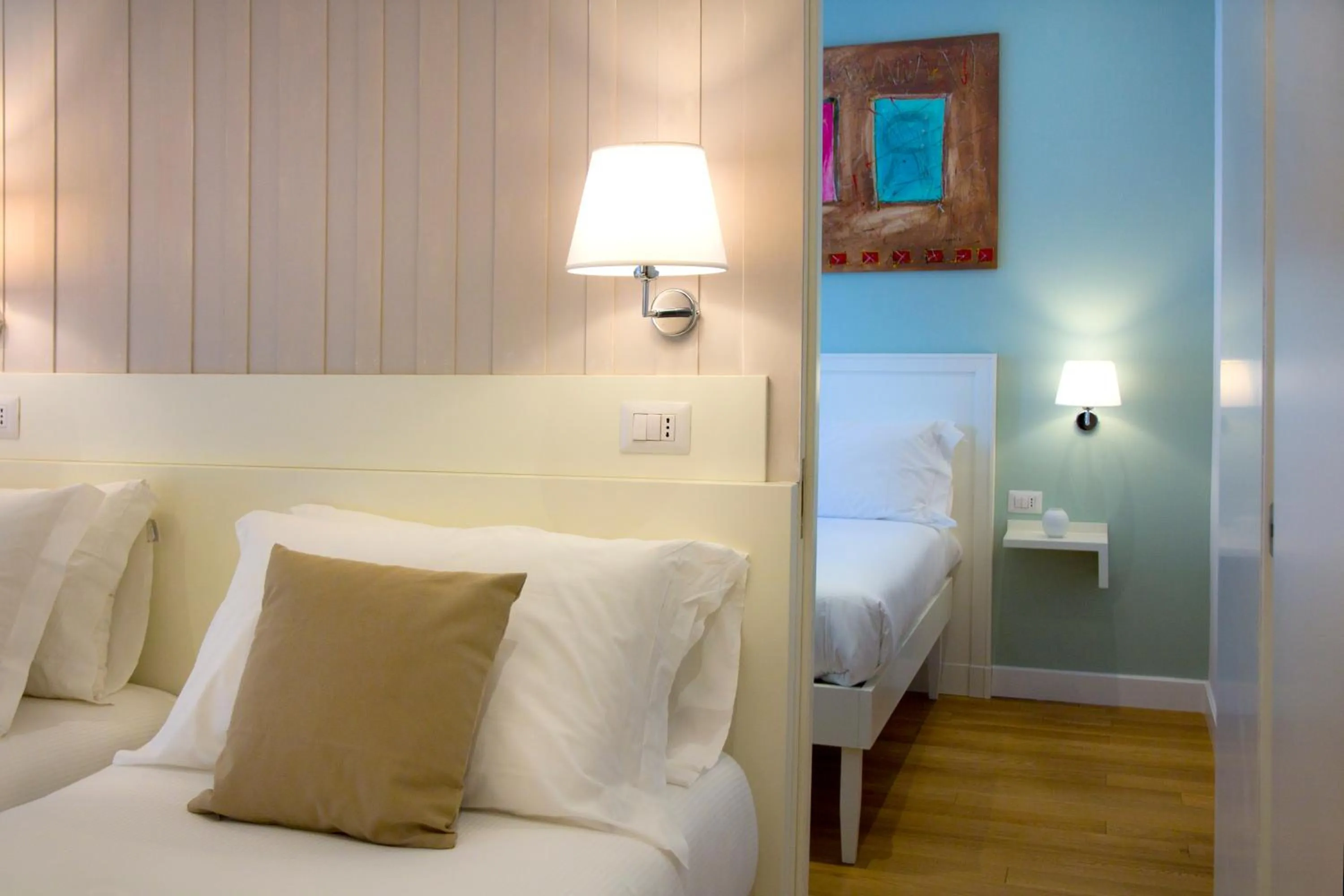 Bedroom, Bed in Ripense In Trastevere