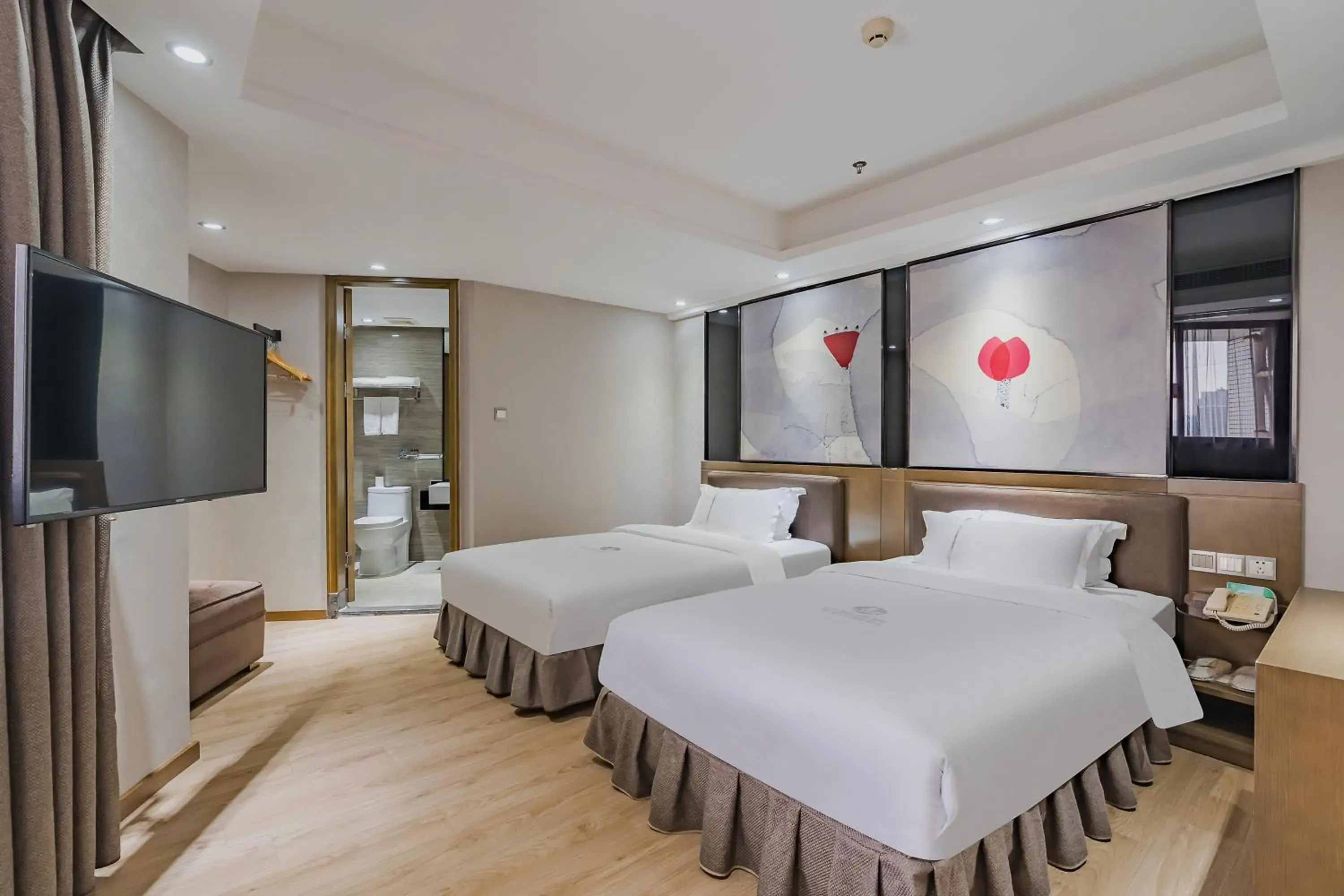 Deluxe Twin Room in Insail Hotels (Pazhou Exhibition Center KeCun Metro Station Dunhe Road Branch Guangzhou) Deluxe Twin Room in Insail Hotels (Pazhou Exhibition Center KeCun Metro Station Dunhe Road Branch Guangzhou)