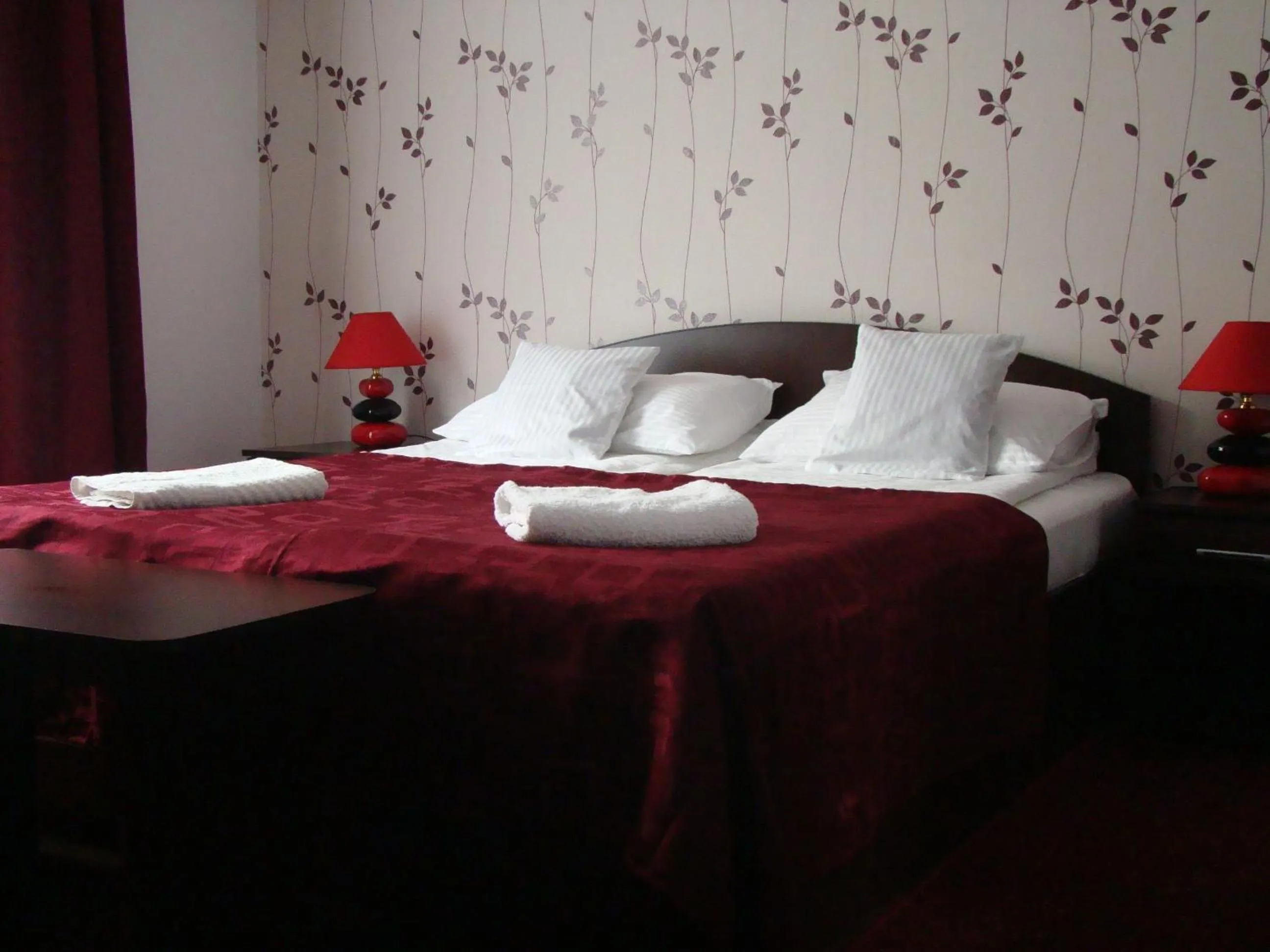 Bedroom, Bed in Pensiunea Magnolia