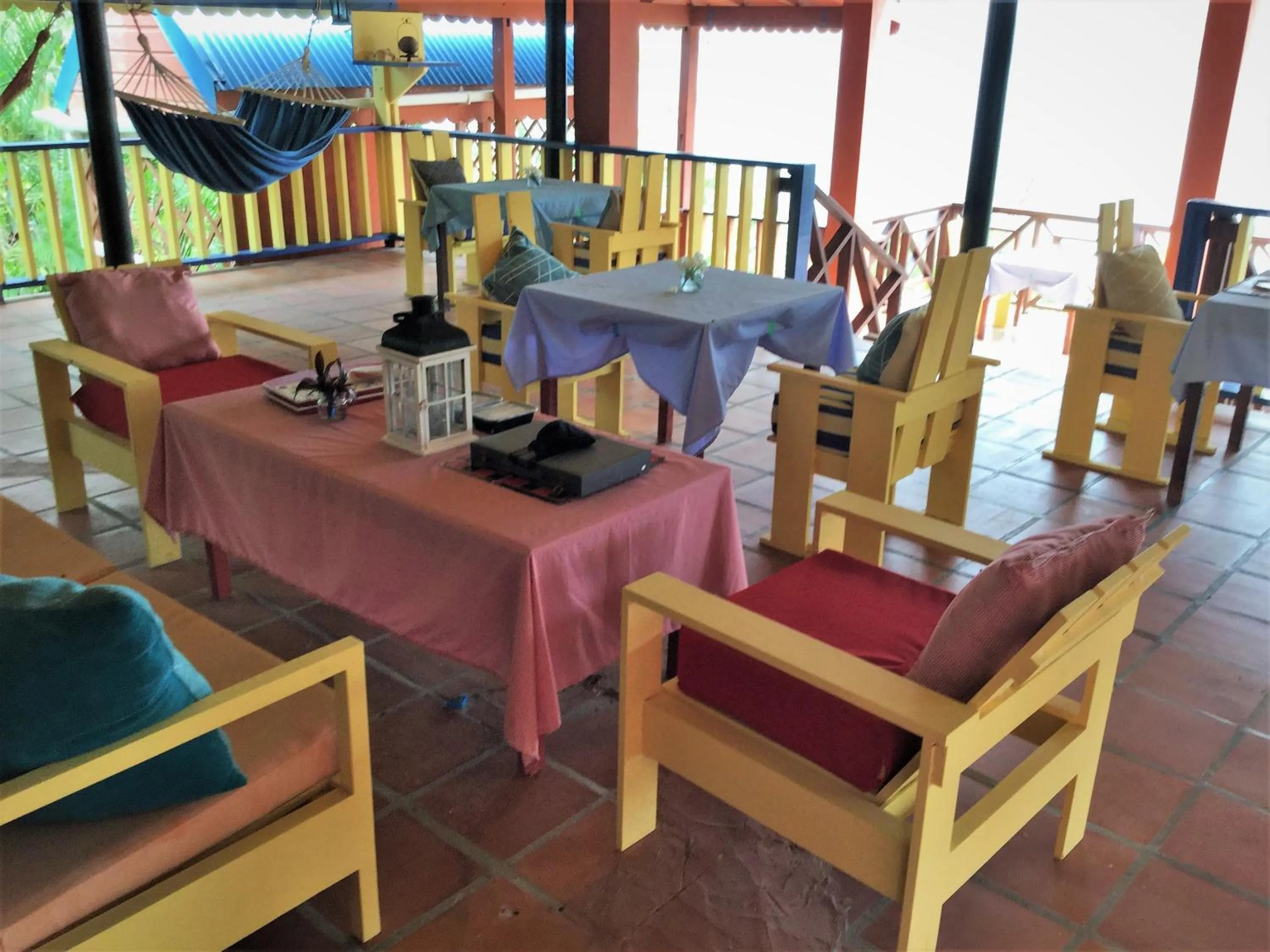 Restaurant/places to eat in The Sweet Retreat