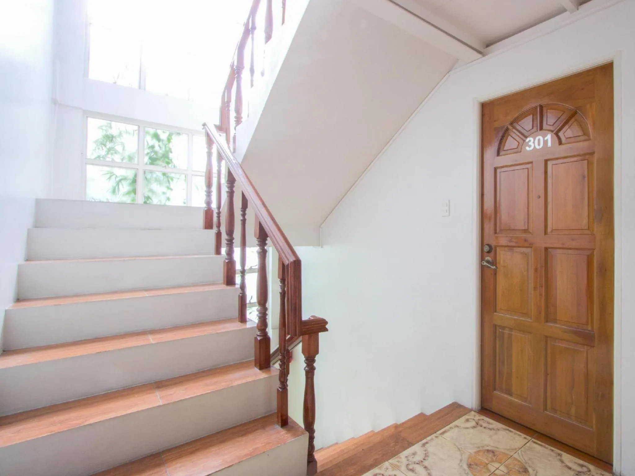 Property building in Makati Riverside Inn