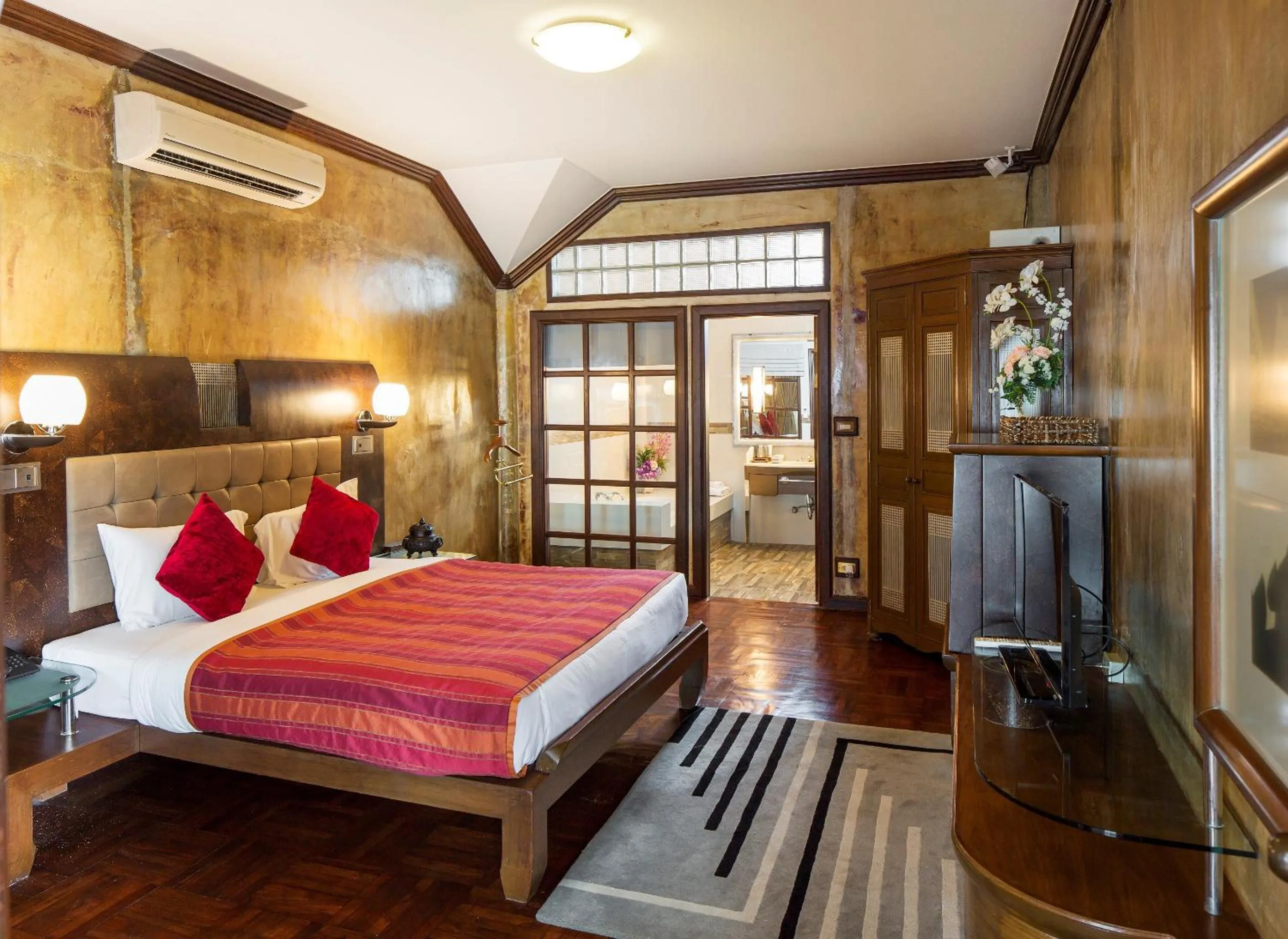 Bathroom, Bed in Ammata Lanta Resort