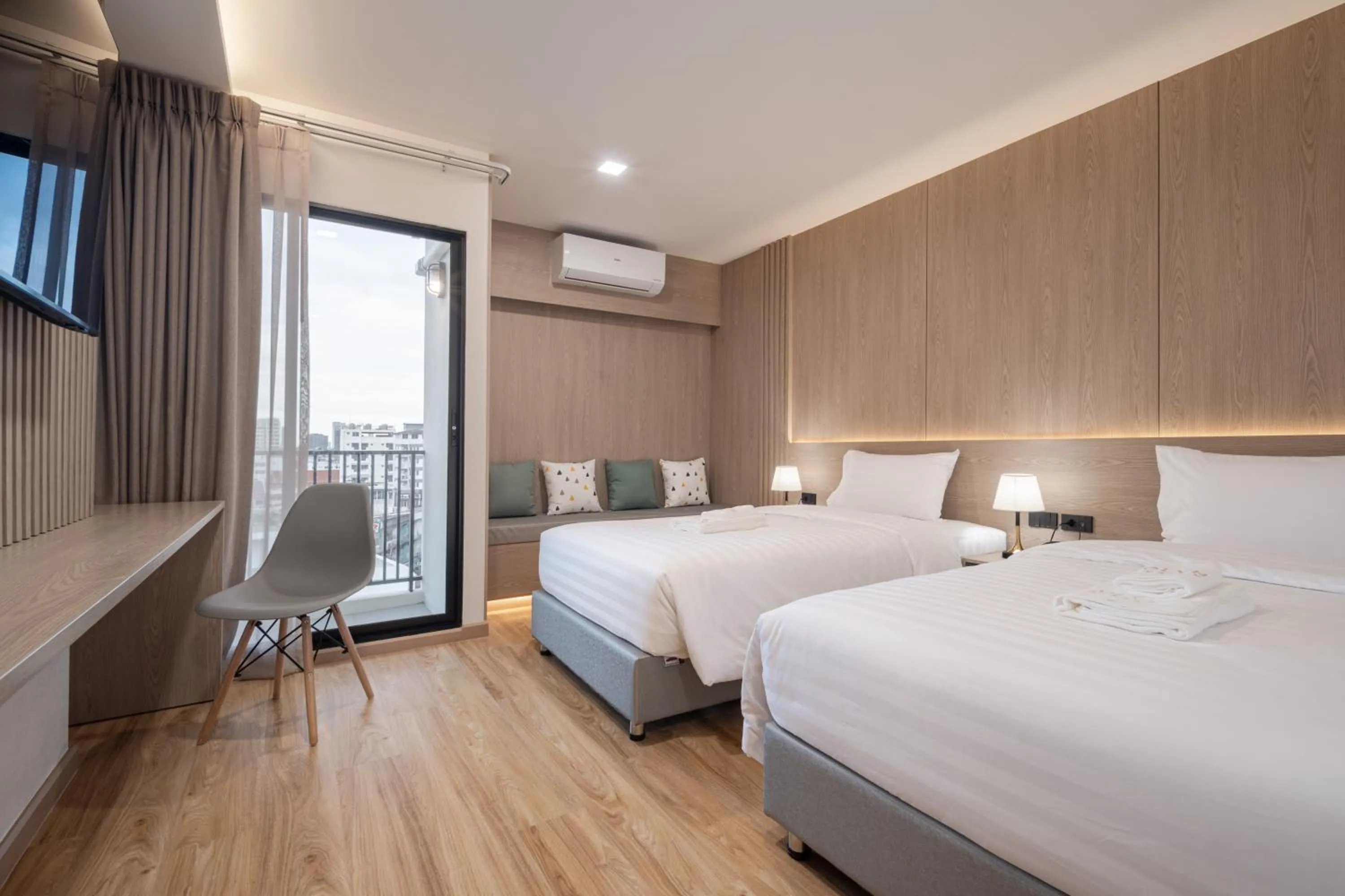 Twin Room in Solyn Hotel