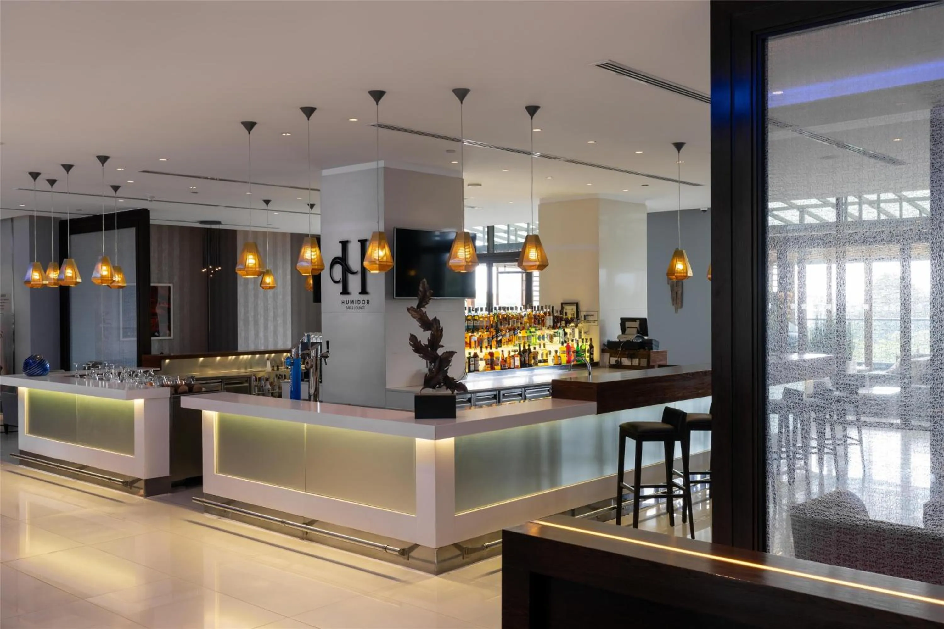 Lounge or bar in Radisson Blu Hotel, Nairobi Upper Hill