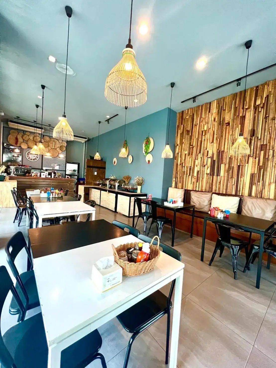 Restaurant/places to eat in Le Naview @Prasingh Restaurant/places to eat in Le Naview @Prasingh