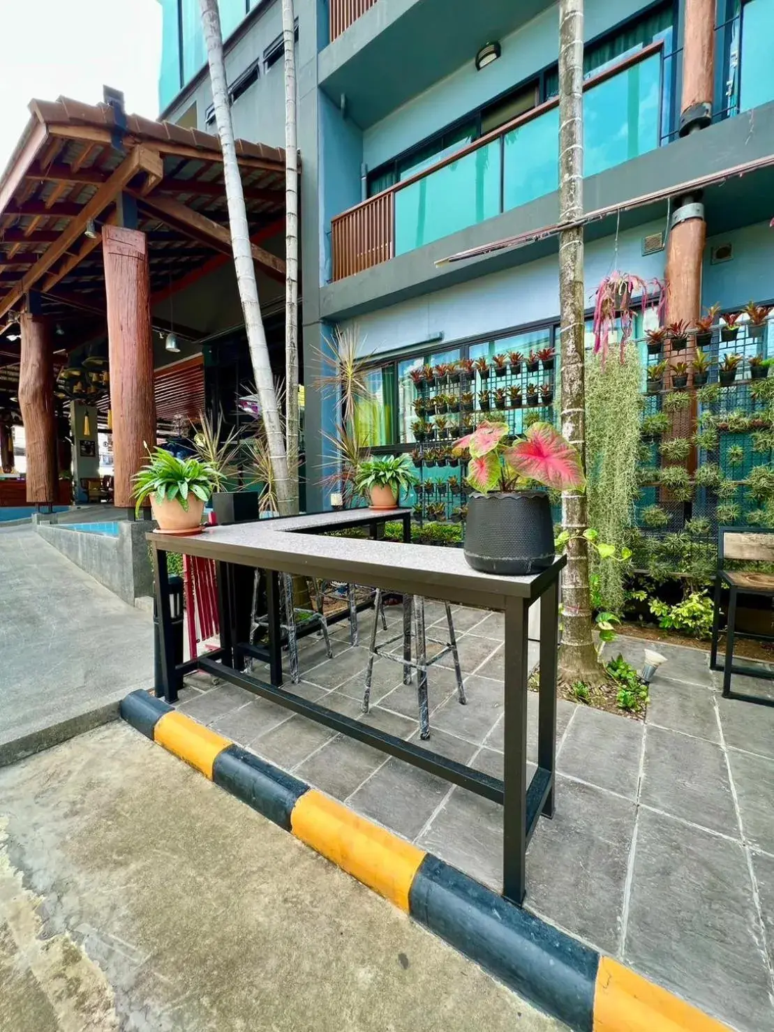 Patio in Le Naview @Prasingh Patio in Le Naview @Prasingh