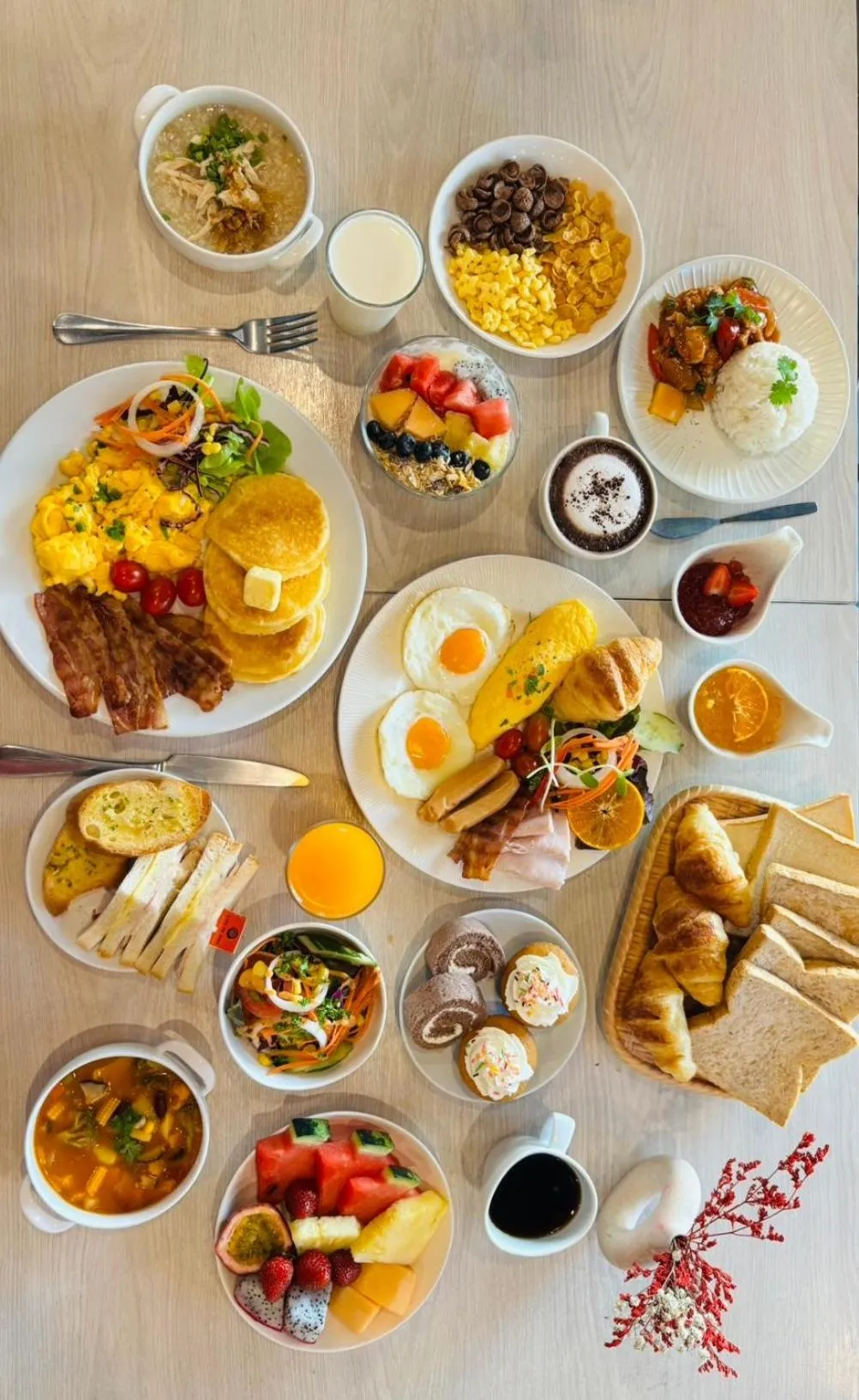 Restaurant/places to eat in Le Naview @Prasingh