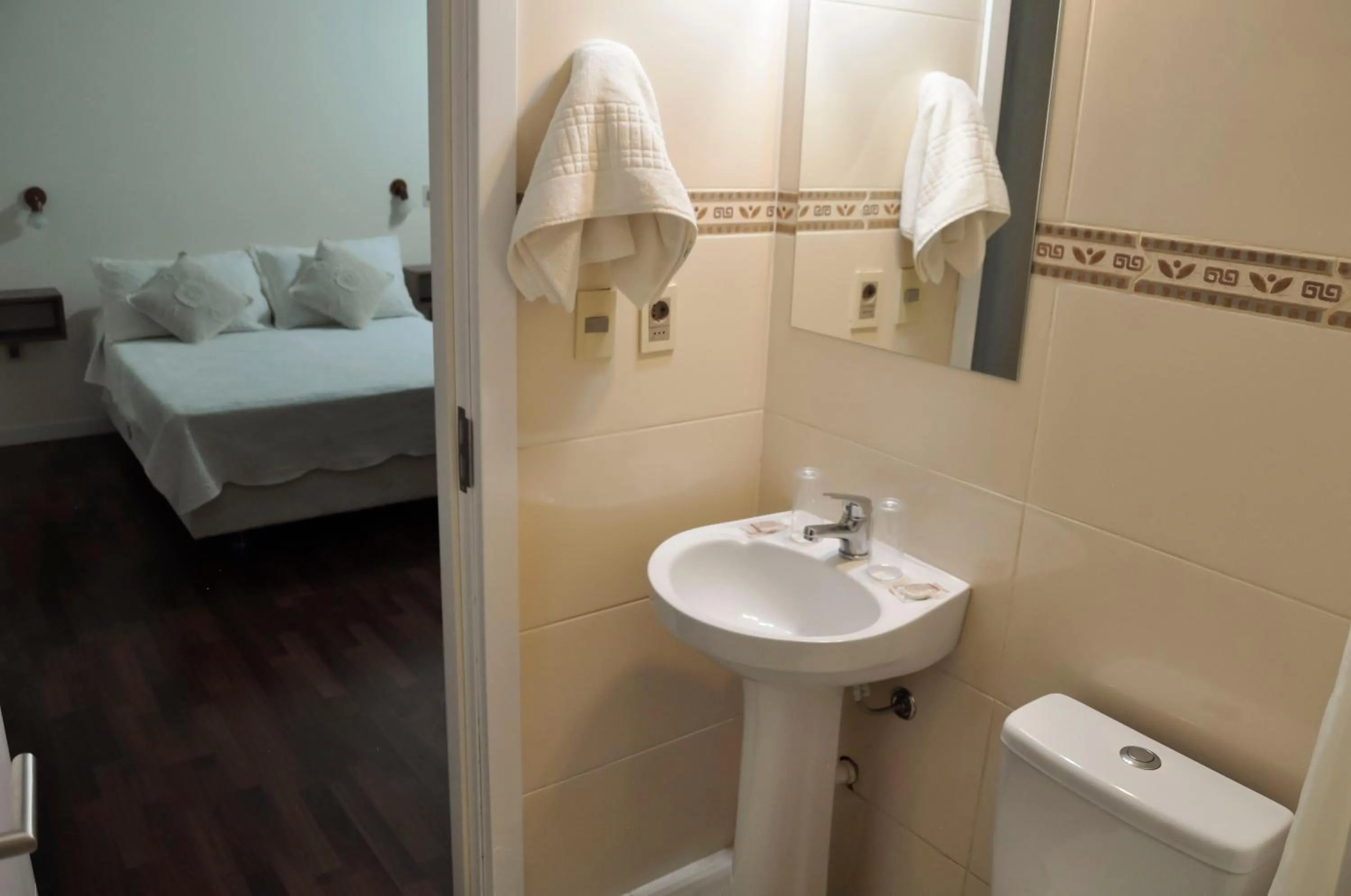 Bed in Hotel Bulevar
