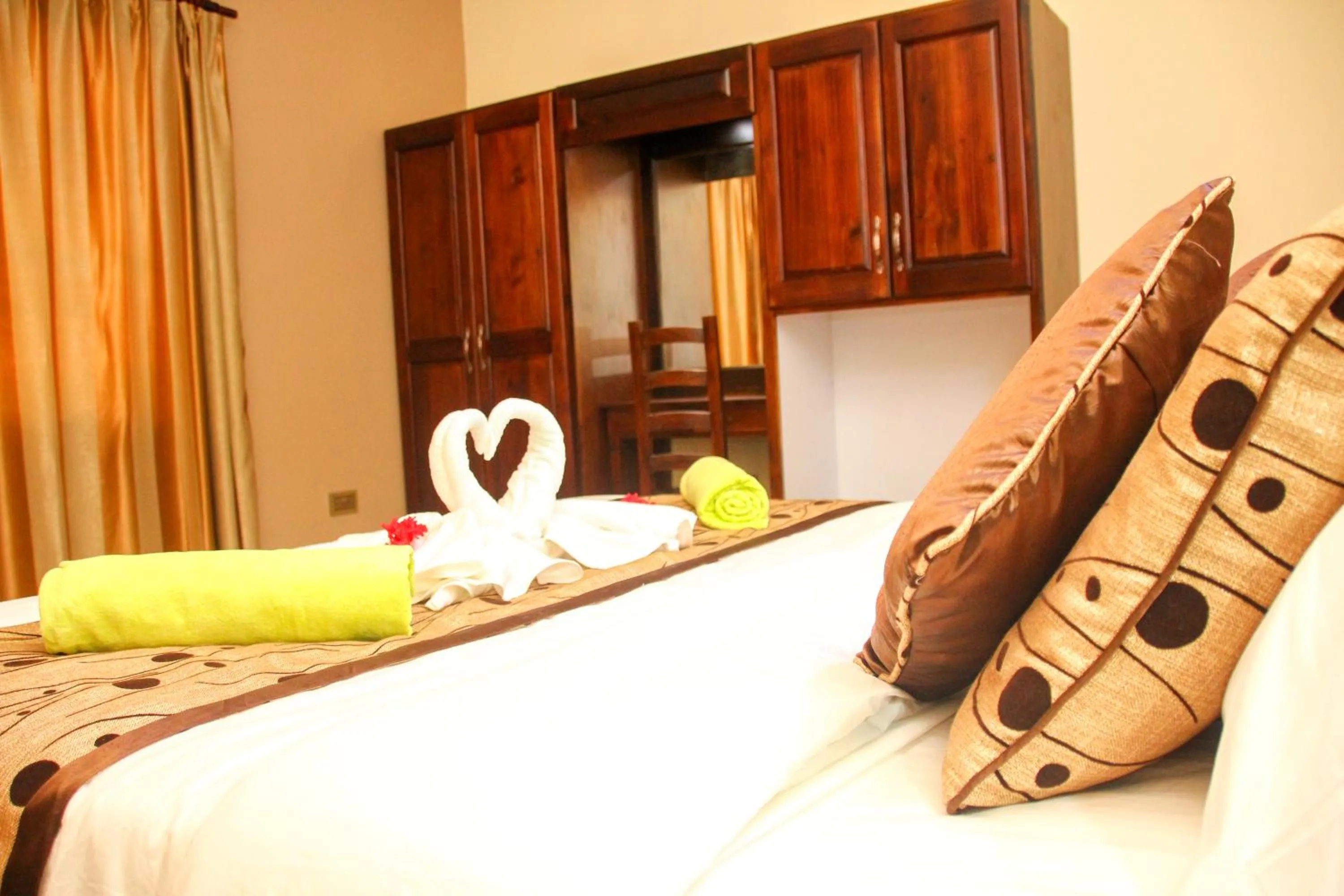 Bedroom, Bed in Chez Bea Luxury Villa