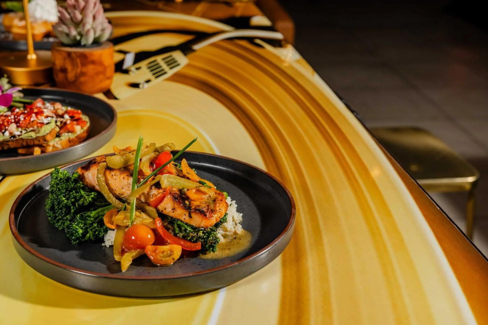 Restaurant/places to eat in Hotel Indigo Austin Downtown - University by IHG