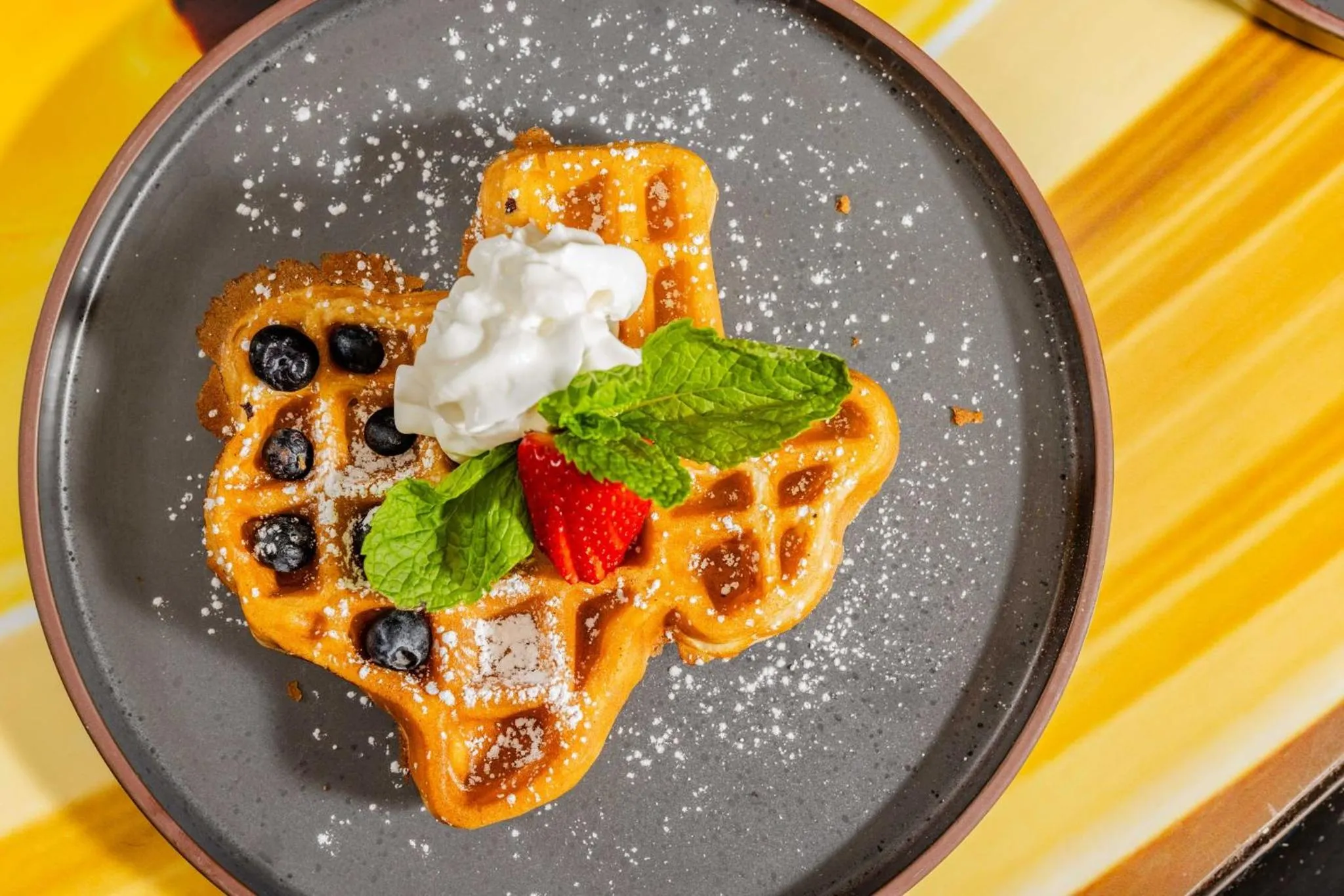 Restaurant/places to eat in Hotel Indigo Austin Downtown - University by IHG