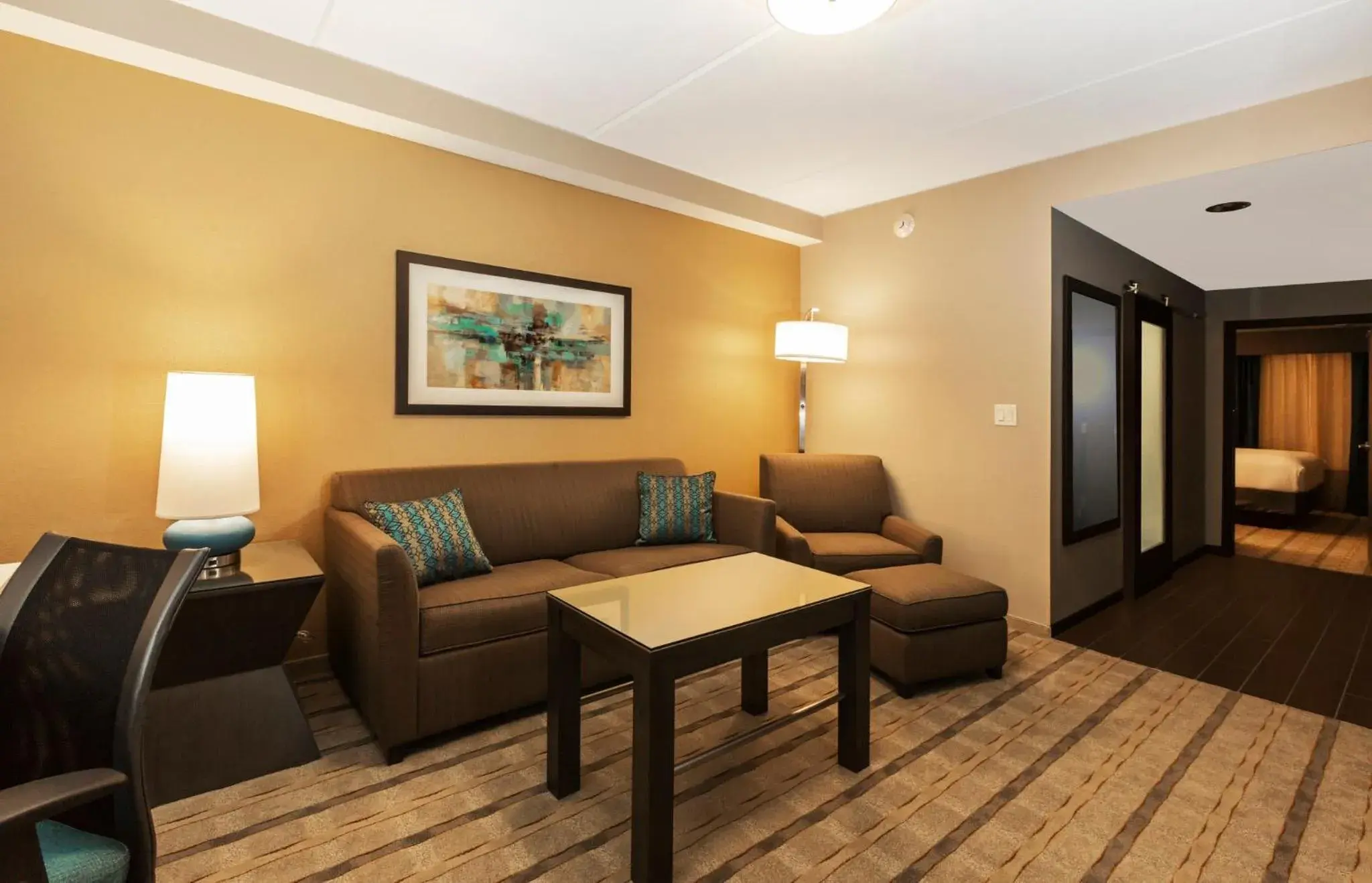 Photo of the whole room in Crowne Plaza Shenandoah - The Woodlands Area by IHG Photo of the whole room in Crowne Plaza Shenandoah - The Woodlands Area by IHG