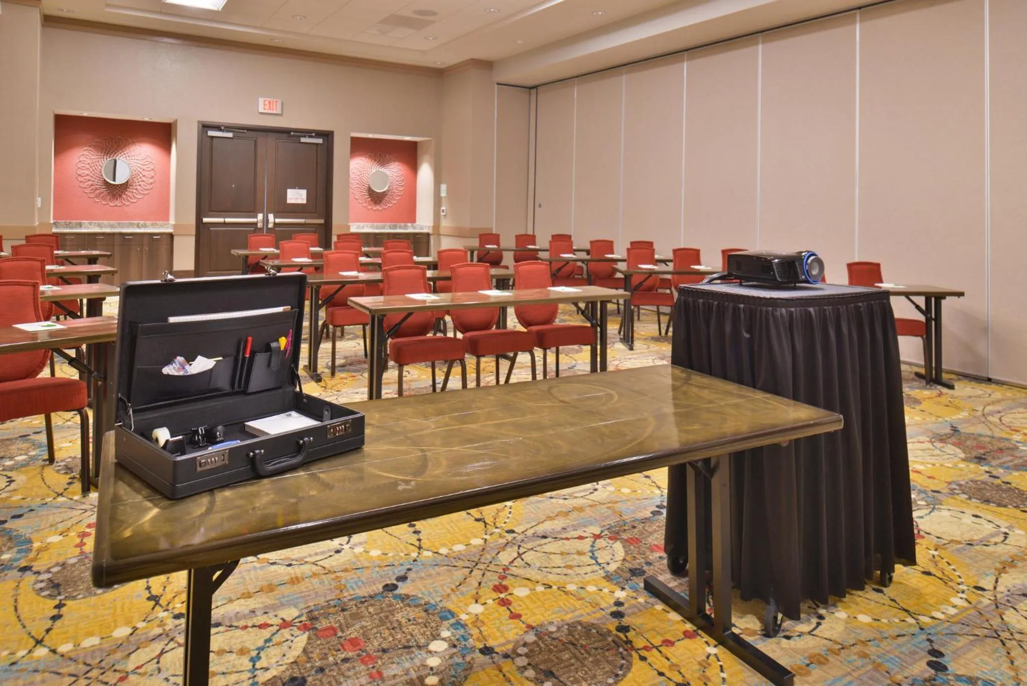 Meeting/conference room in Crowne Plaza SHENANDOAH - WOODLANDS AREA by IHG