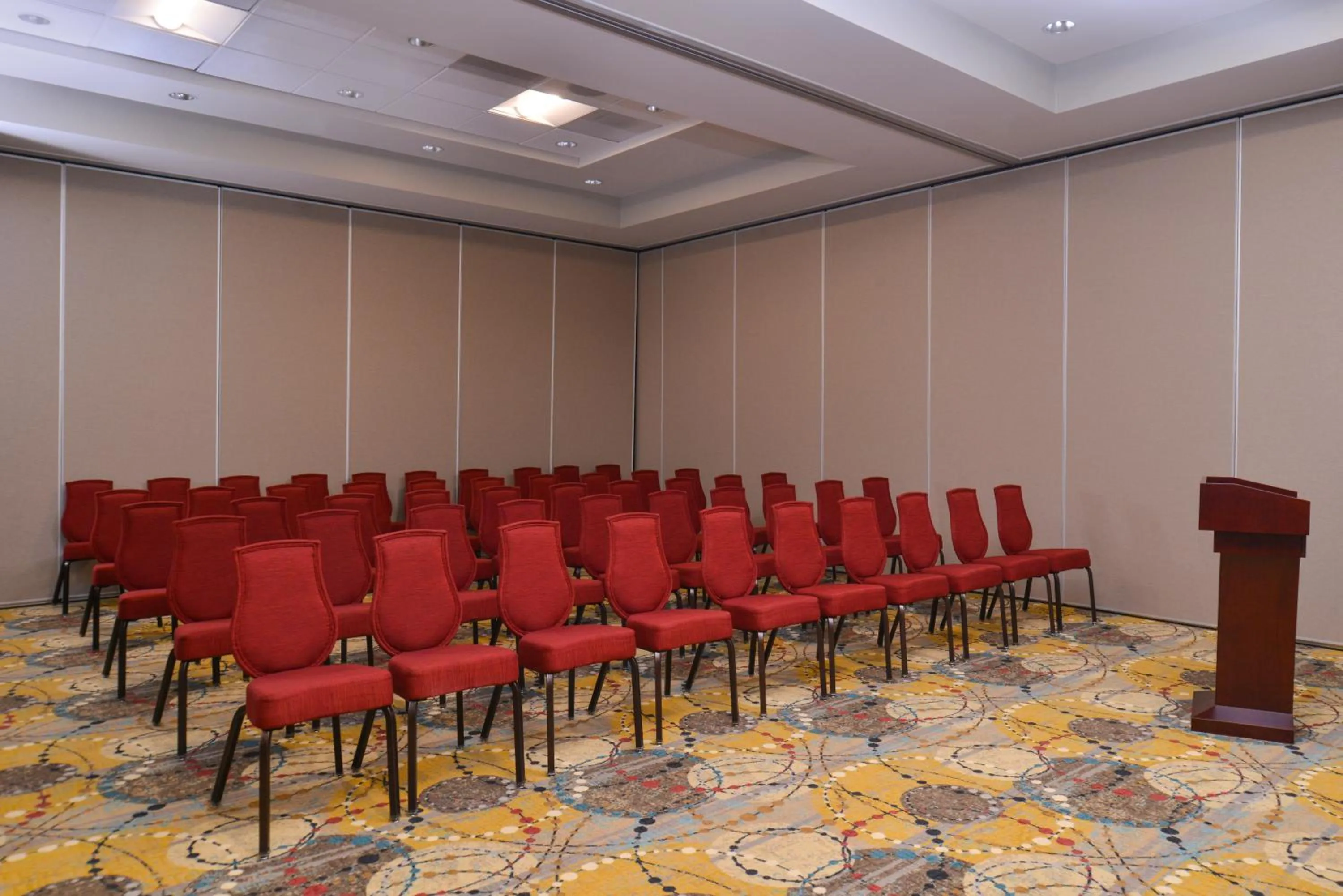 Meeting/conference room in Crowne Plaza SHENANDOAH - WOODLANDS AREA by IHG