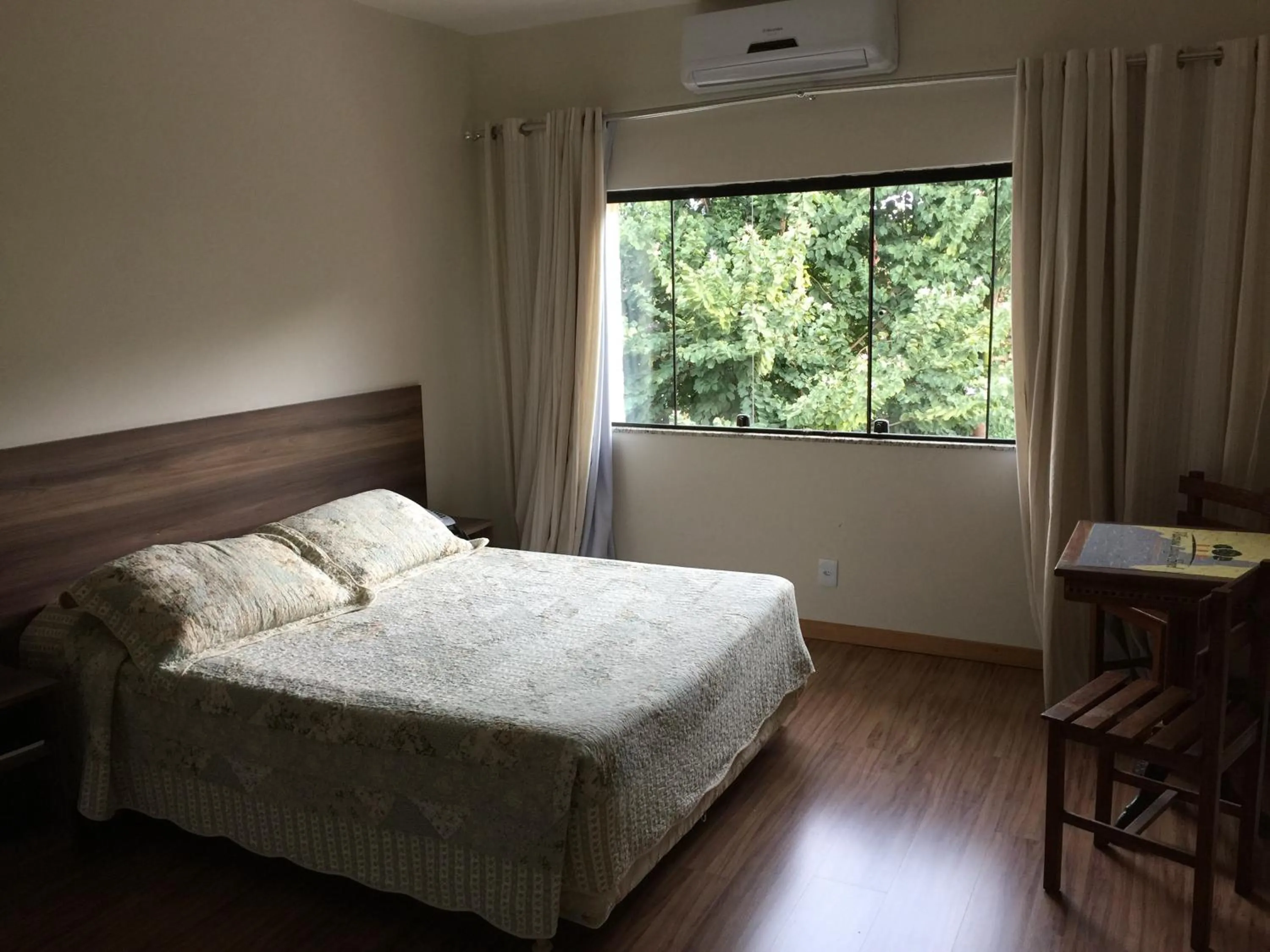 Day, Bed in Hotel Vila Nova