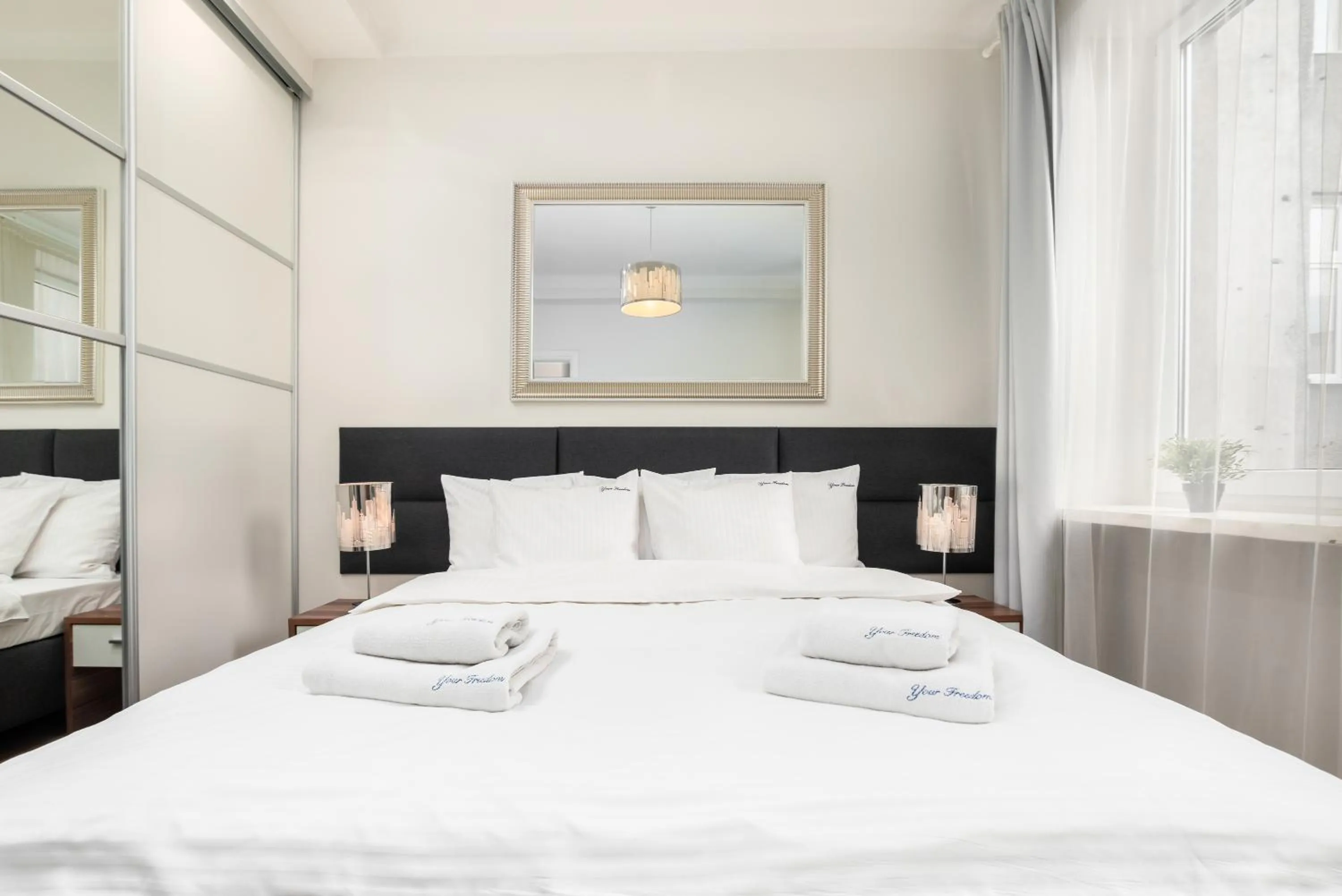 Bed in Apartament Chmielna by Your Freedom