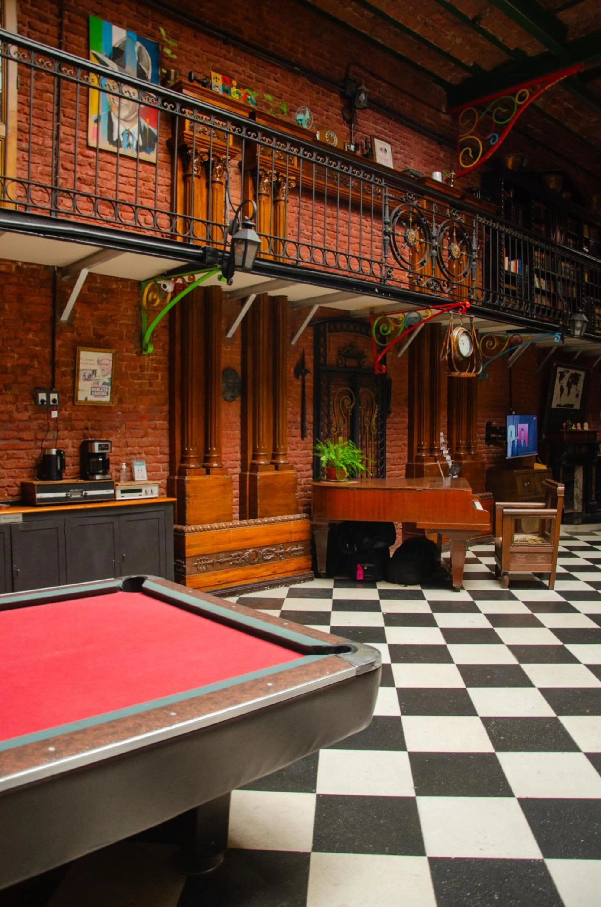 Billiard in DEL900 Hotel Boutique