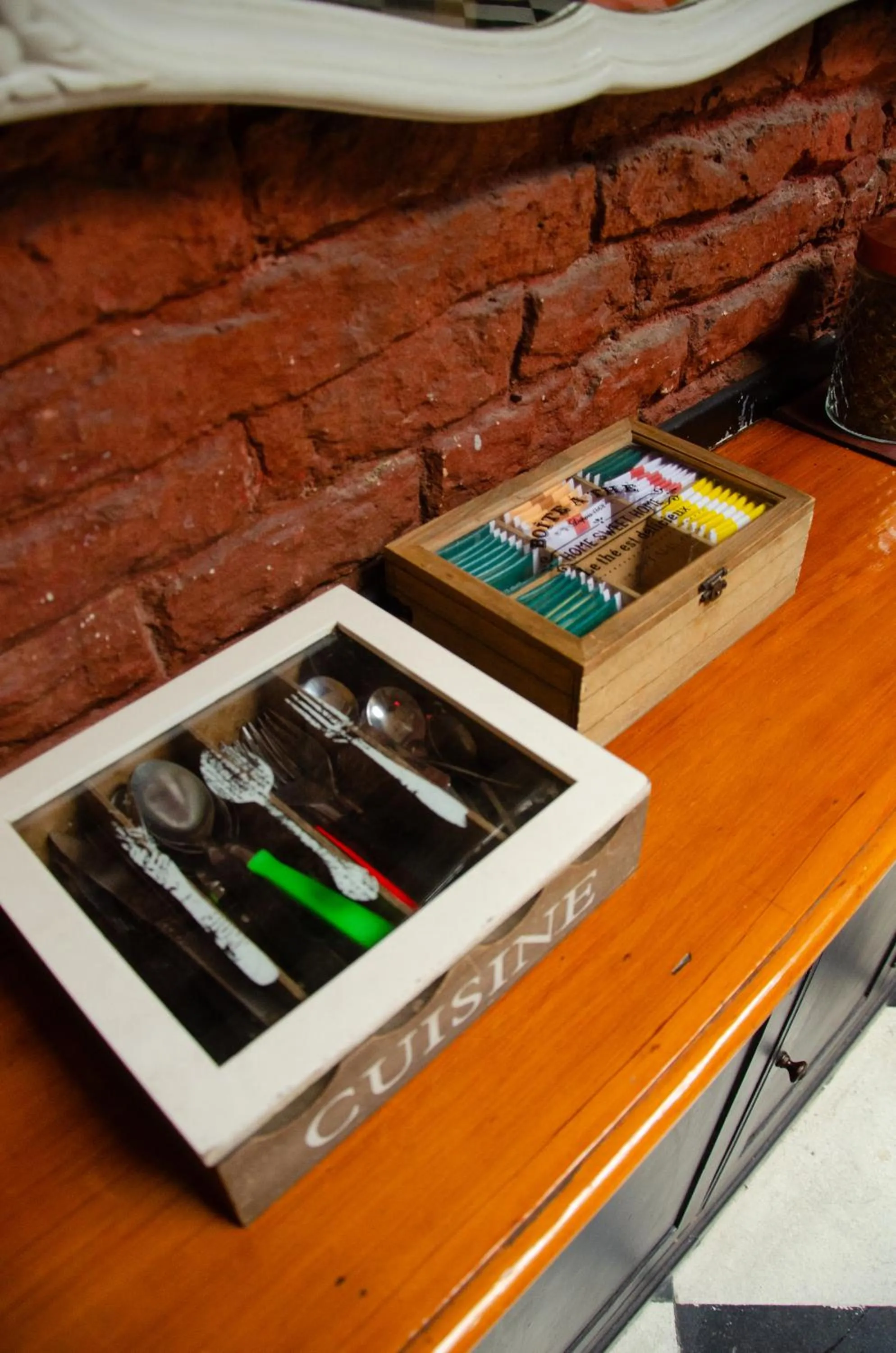 Coffee/tea facilities in DEL900 Hotel Boutique