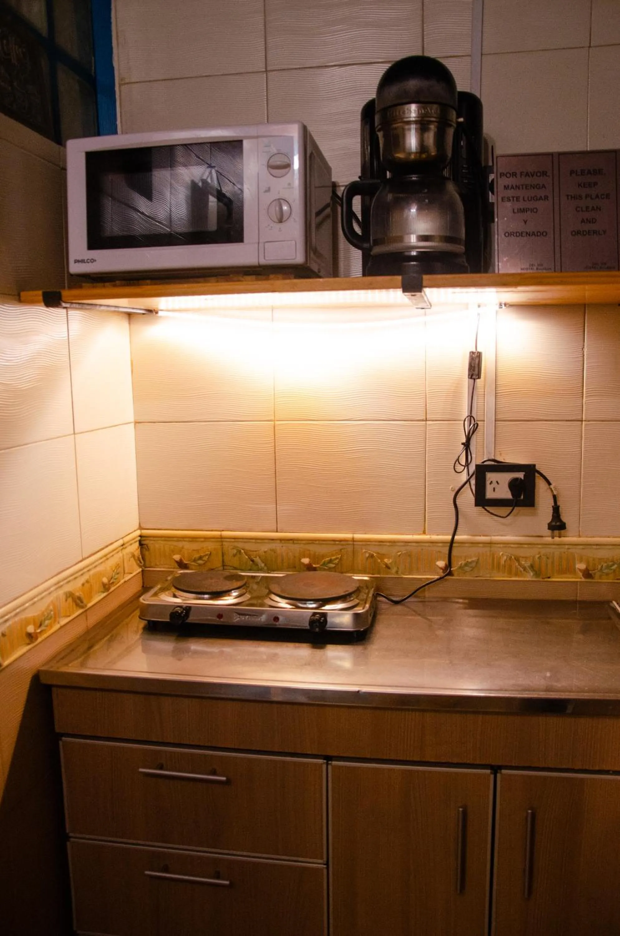 Kitchen or kitchenette in DEL900 Hotel Boutique