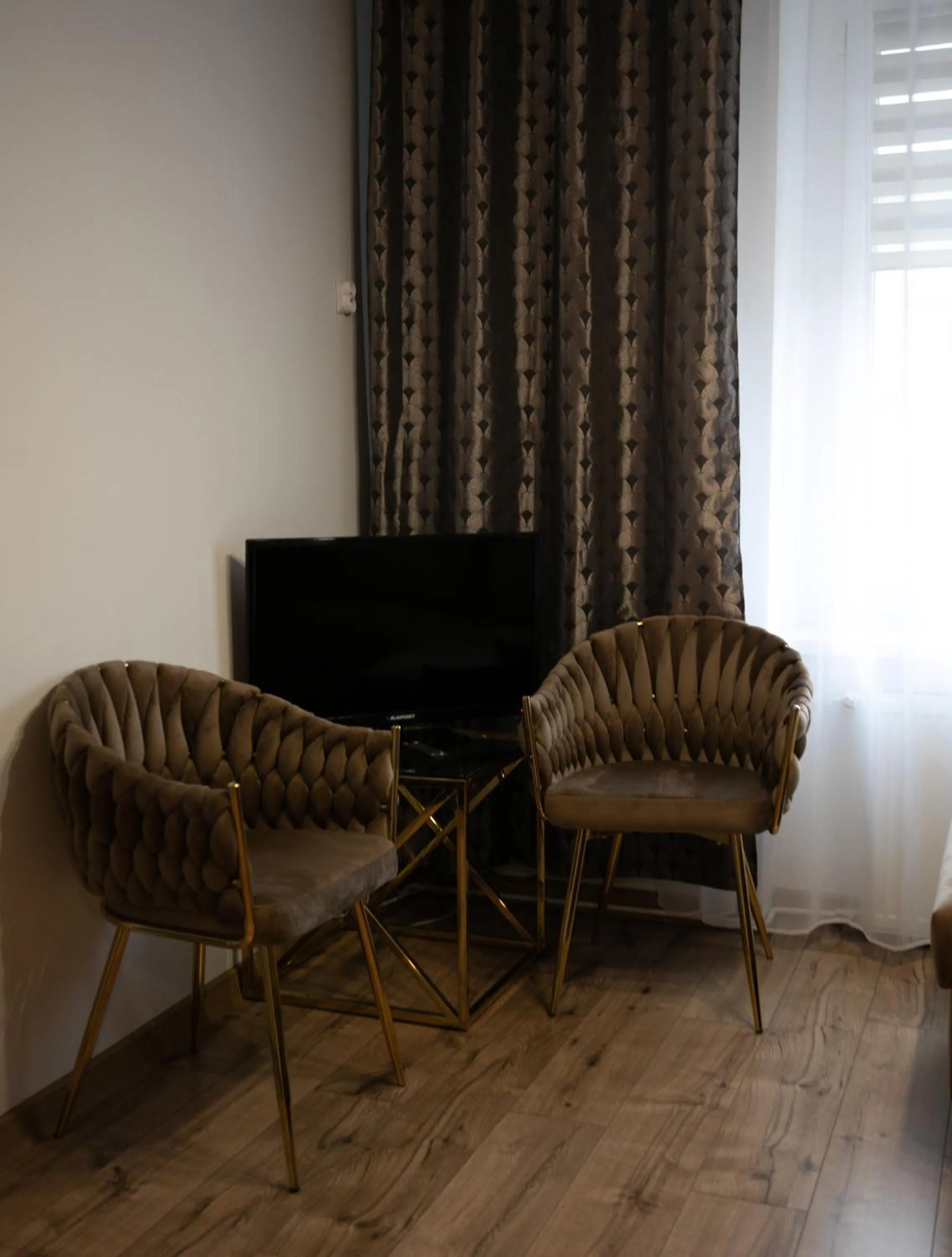 Seating area in Hotel Piast