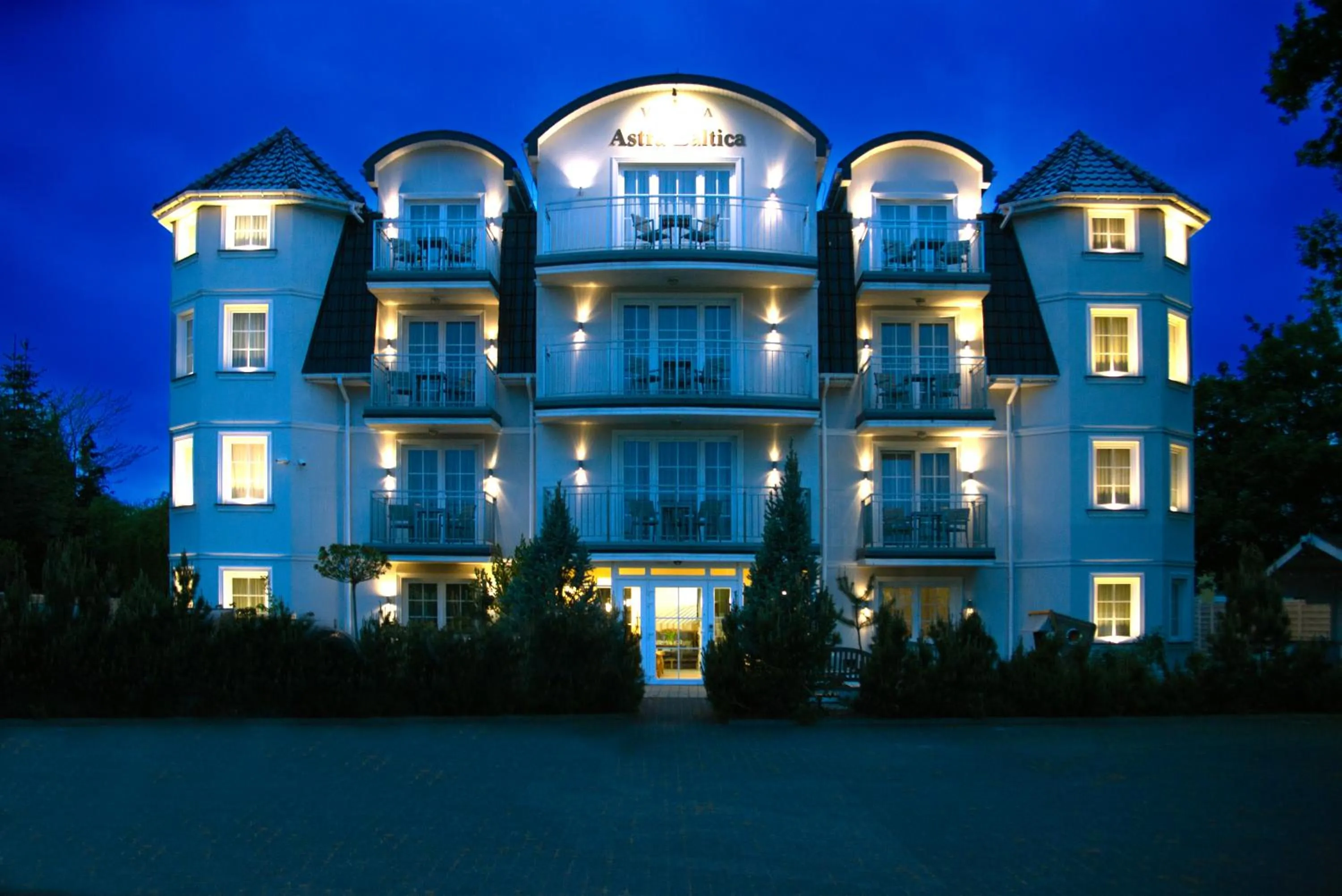 Property building in Villa Astra Baltica