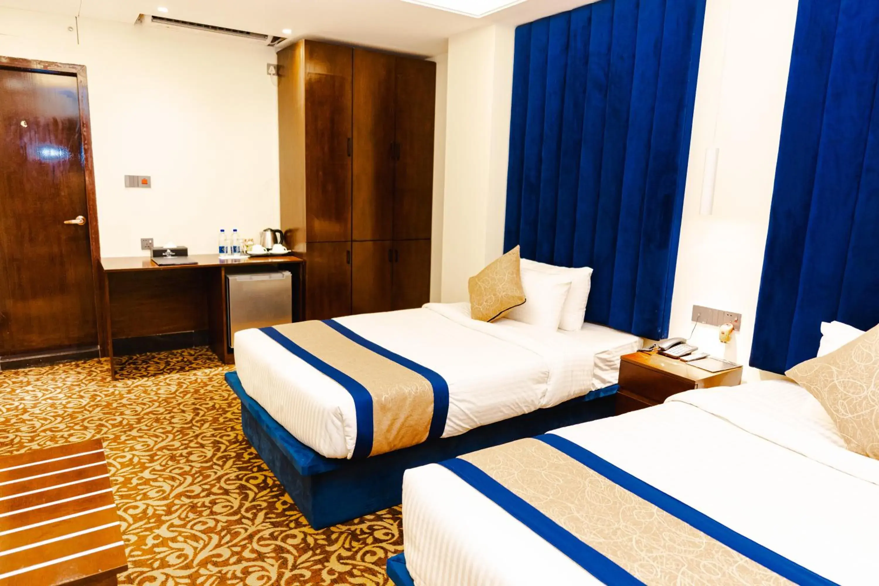 Photo of the whole room, Bed in Marco Polo Dhaka Photo of the whole room, Bed in Marco Polo Dhaka