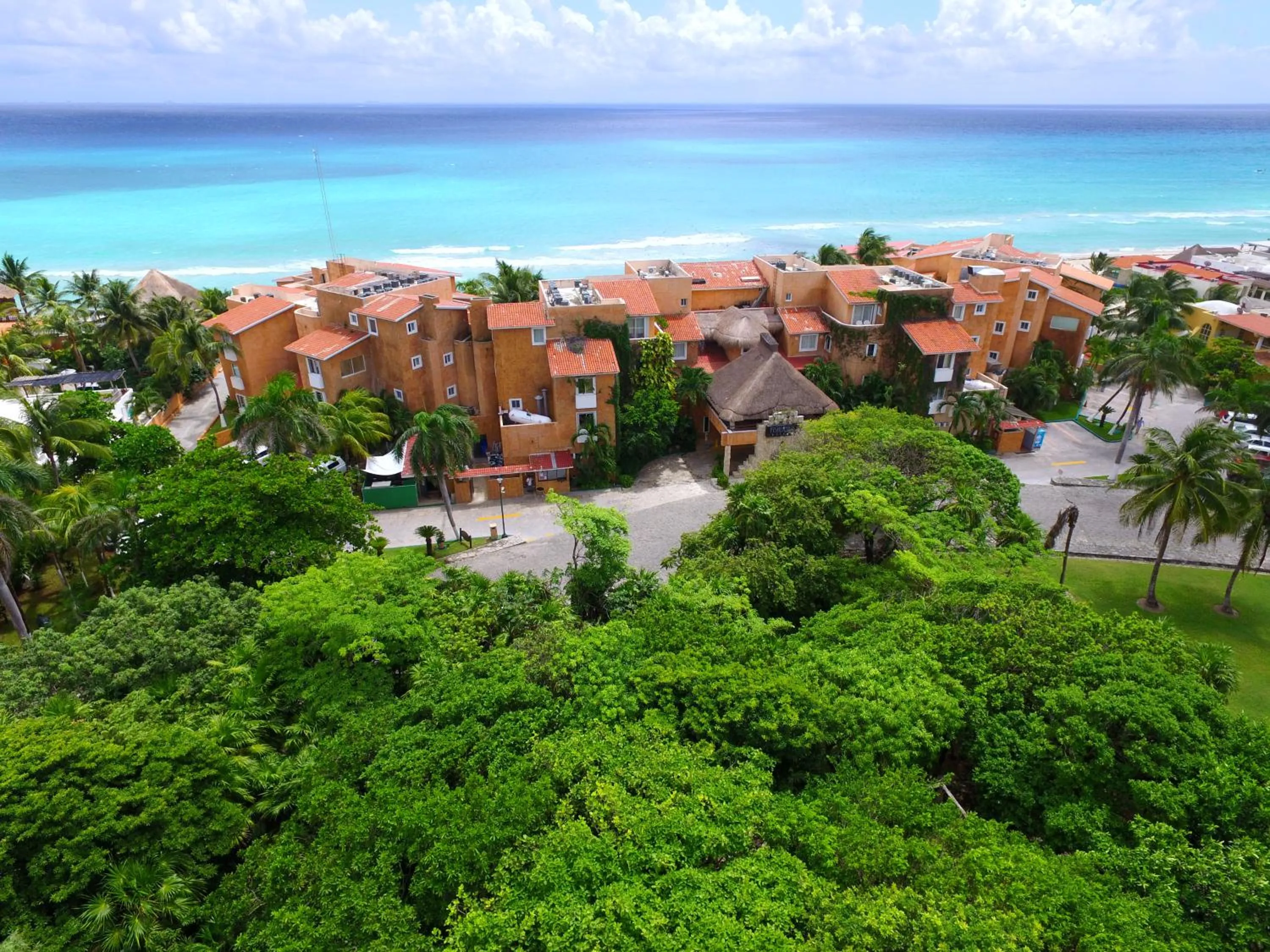 Bird's-eye View in Sunset Fishermen Beach Resort - All Inclusive