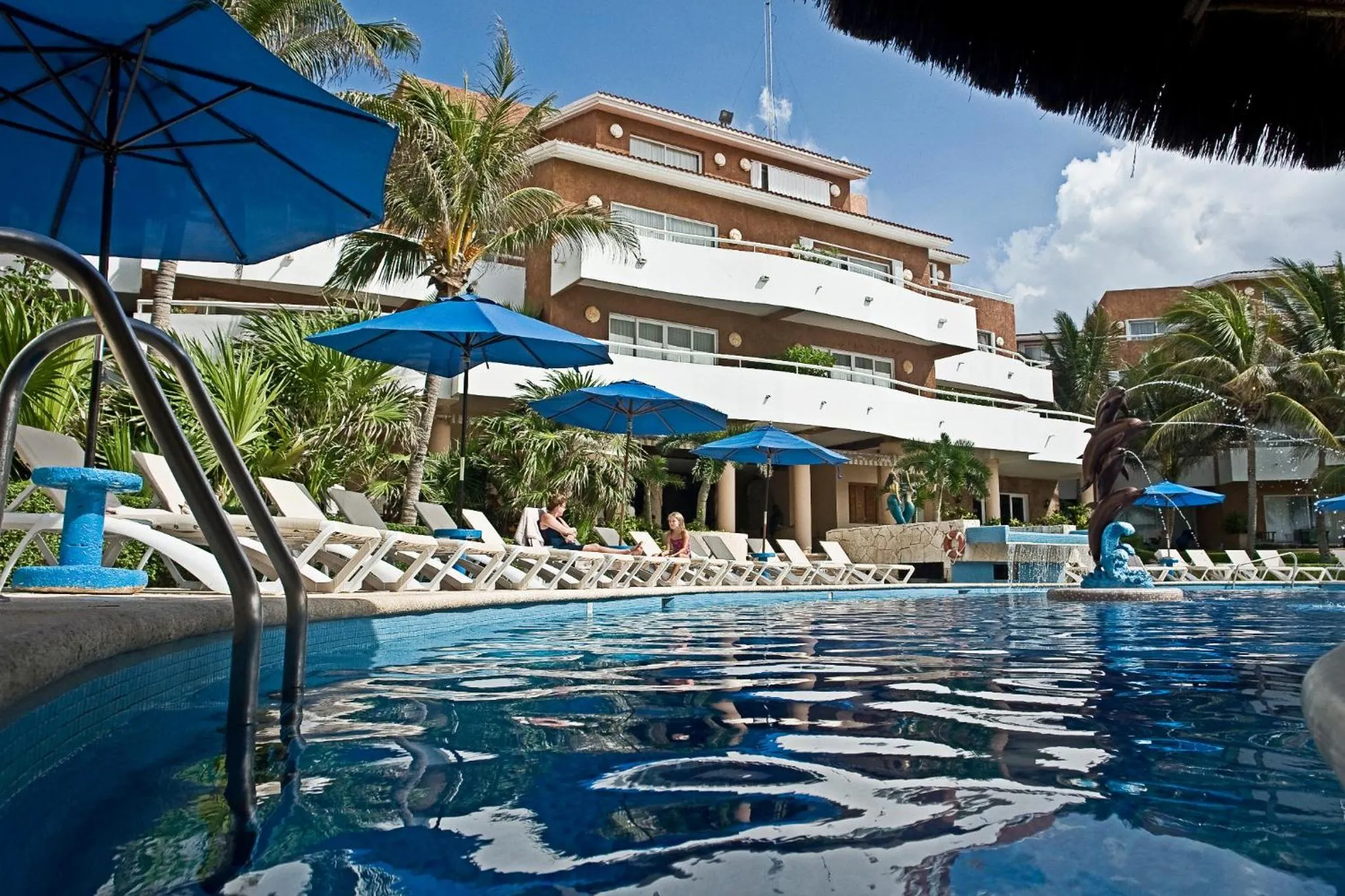 Spring, Swimming Pool in Sunset Fishermen Beach Resort - All Inclusive