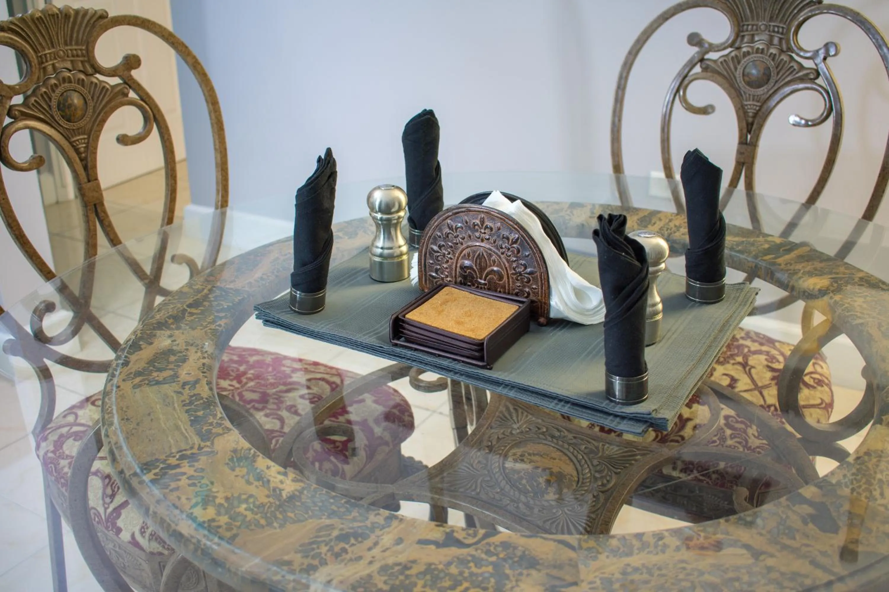 Decorative detail in Casa Alexandria Guest Apartment