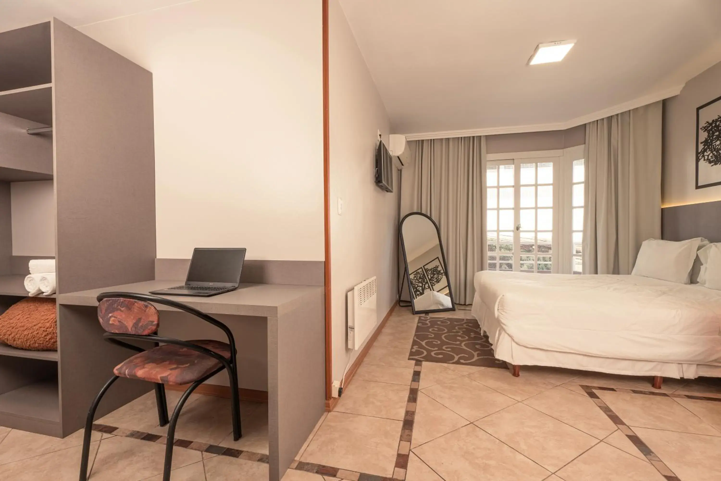 Bed in Hotel Mont Blanc Bed in Hotel Mont Blanc