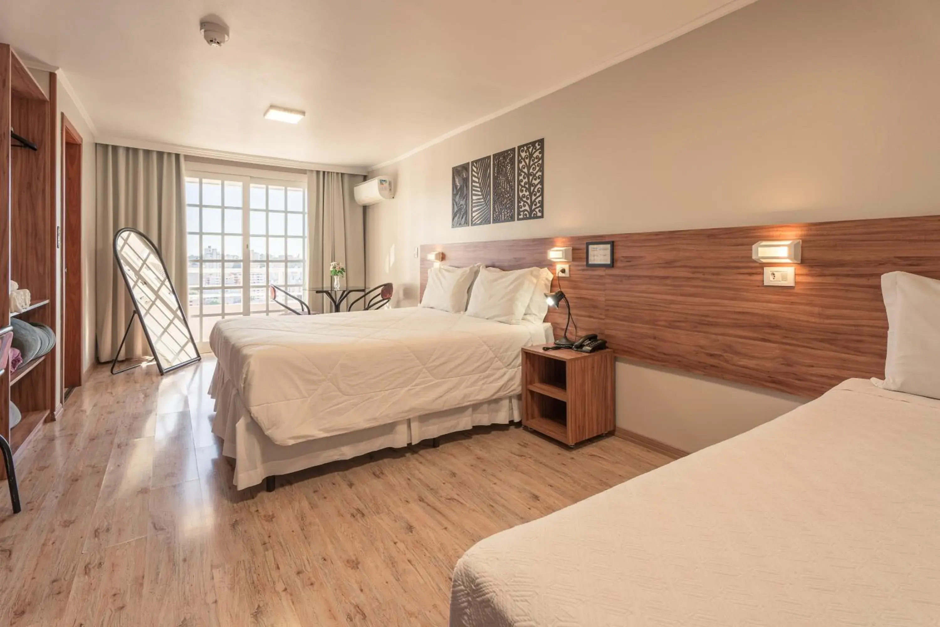 Bed in Hotel Mont Blanc Bed in Hotel Mont Blanc