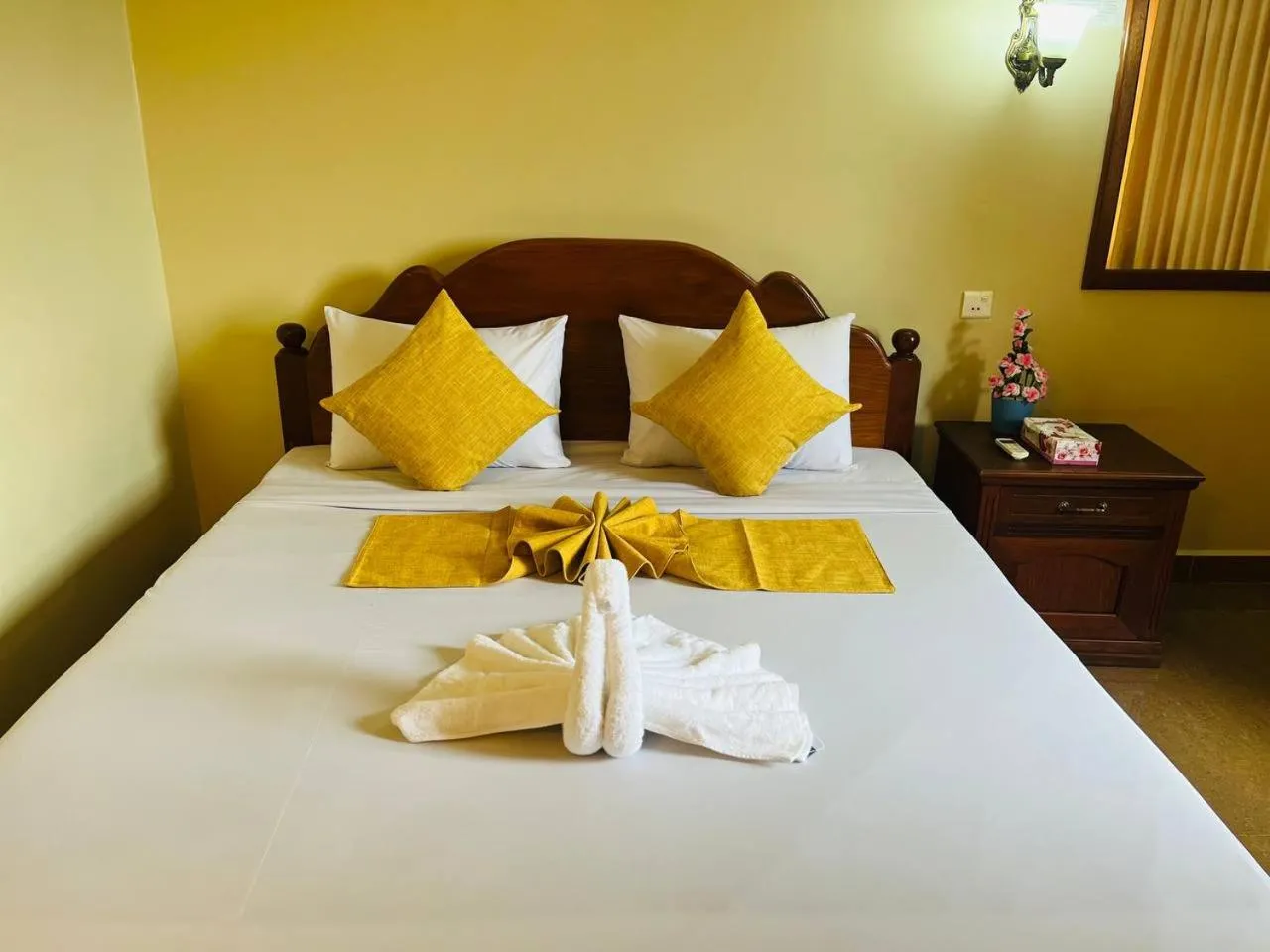 Bed in RatanakCity hotel