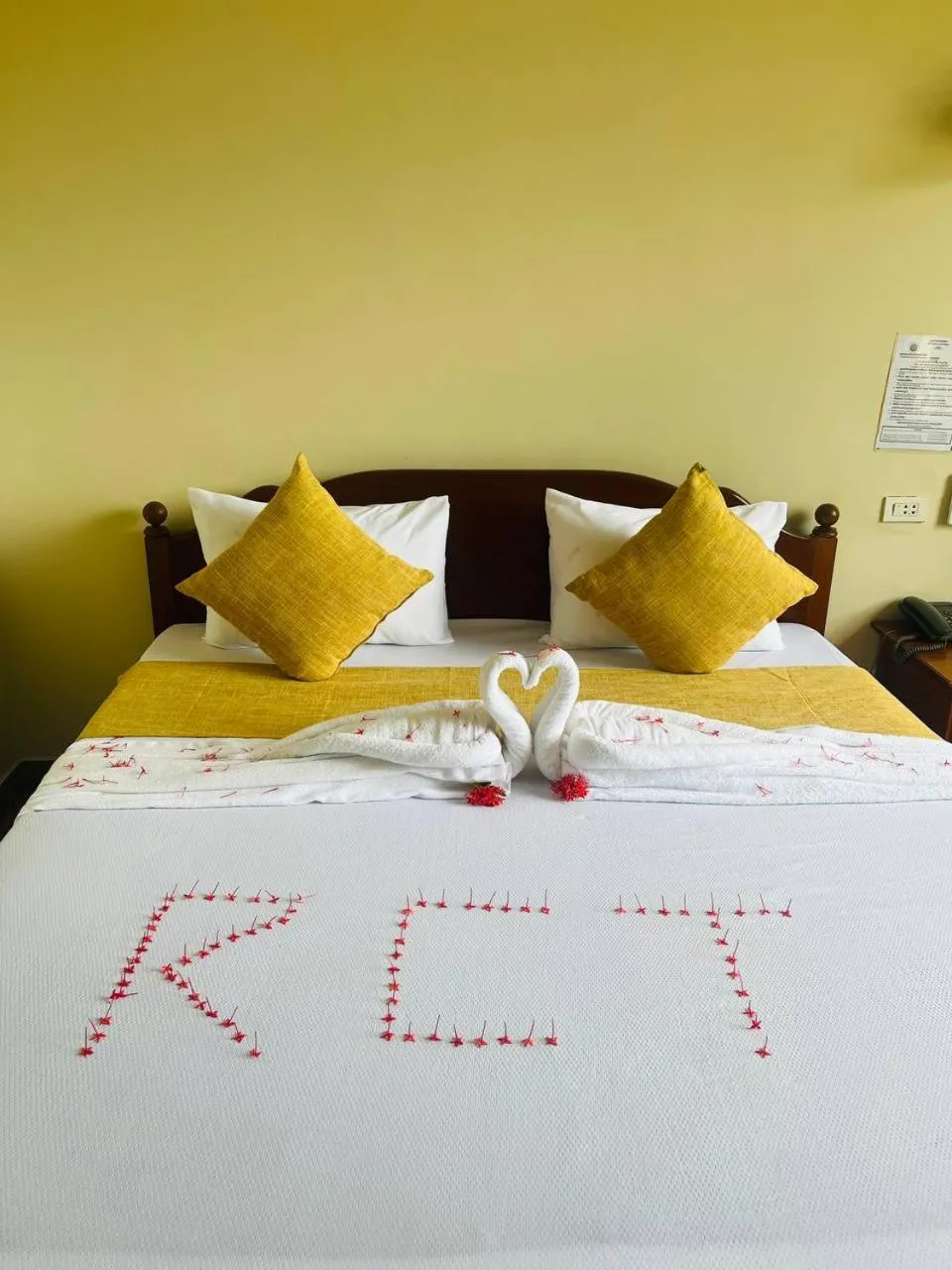 Bed in RatanakCity hotel