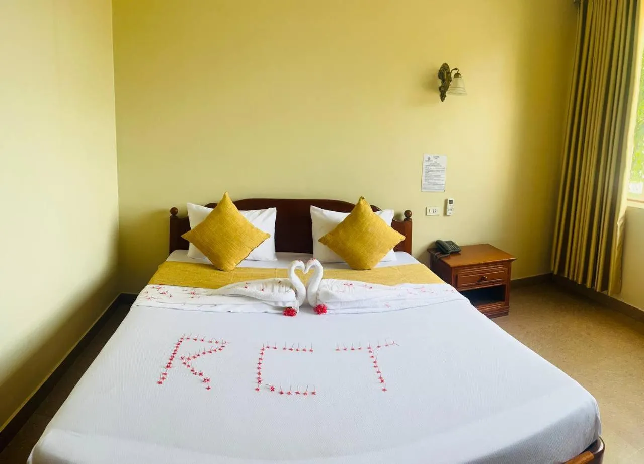 Bed in RatanakCity hotel