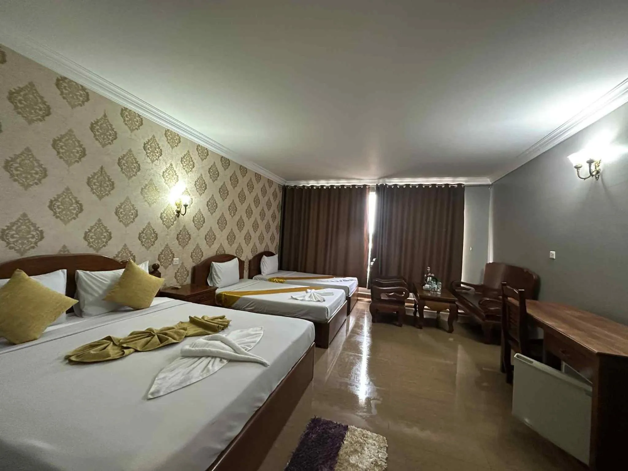 Bed in RatanakCity hotel